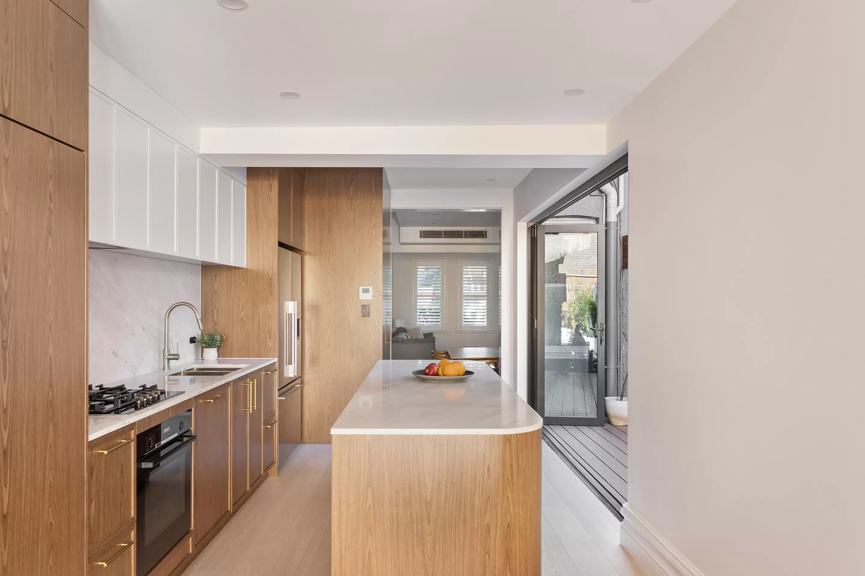 36 Watkins Street, Bondi Auction by Sydney Sotheby's International Realty - image 3
