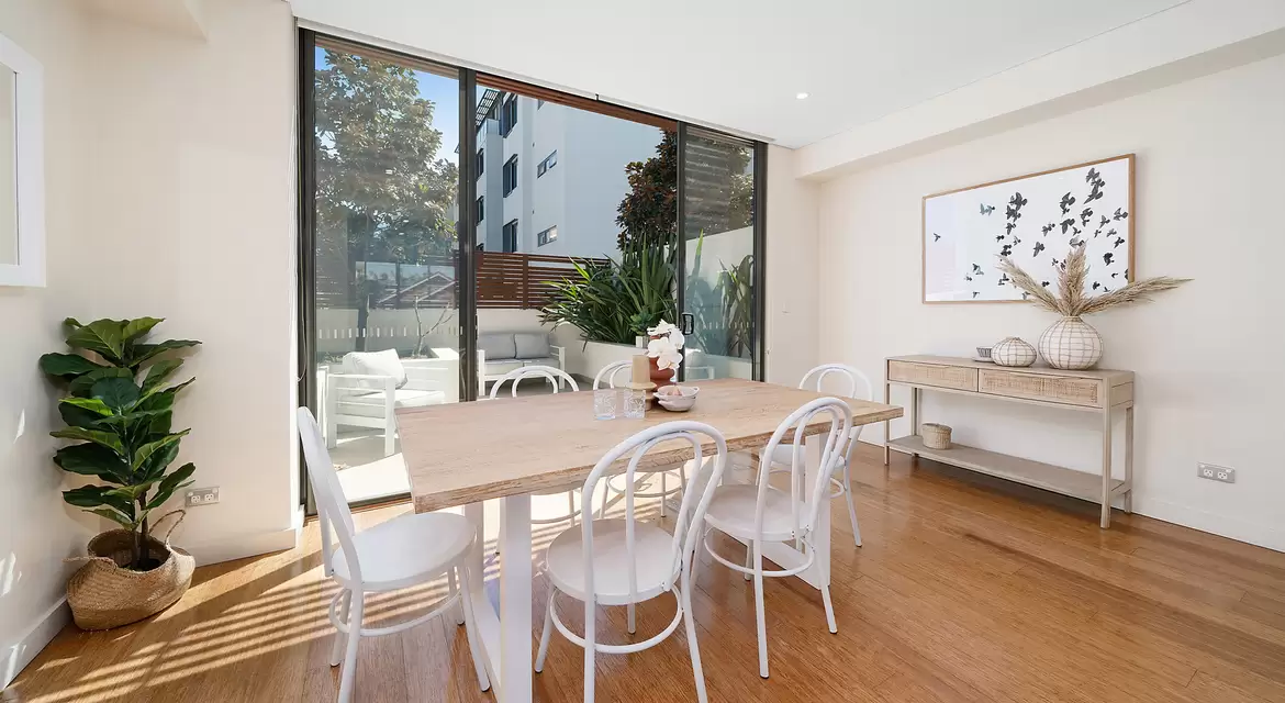 1/19-21 Wilson Street, Botany Auction by Sydney Sotheby's International Realty - image 3