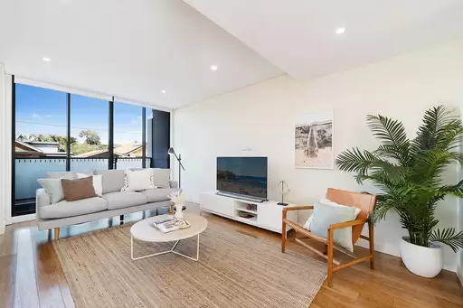 1/19-21 Wilson Street, Botany Auction by Sydney Sotheby's International Realty