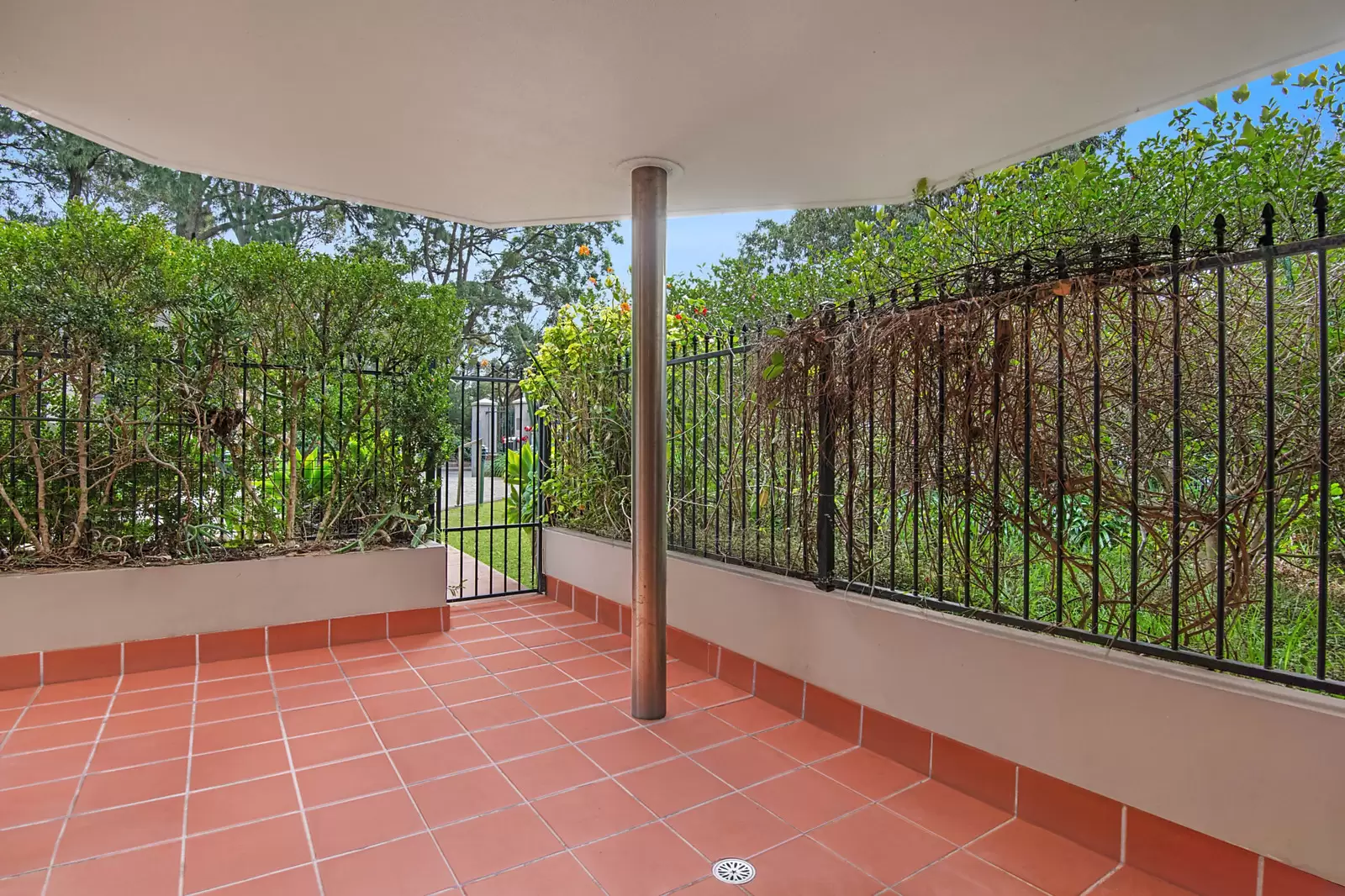 18/29-31 Cook Street, Glebe Sold by Sydney Sotheby's International Realty - image 8