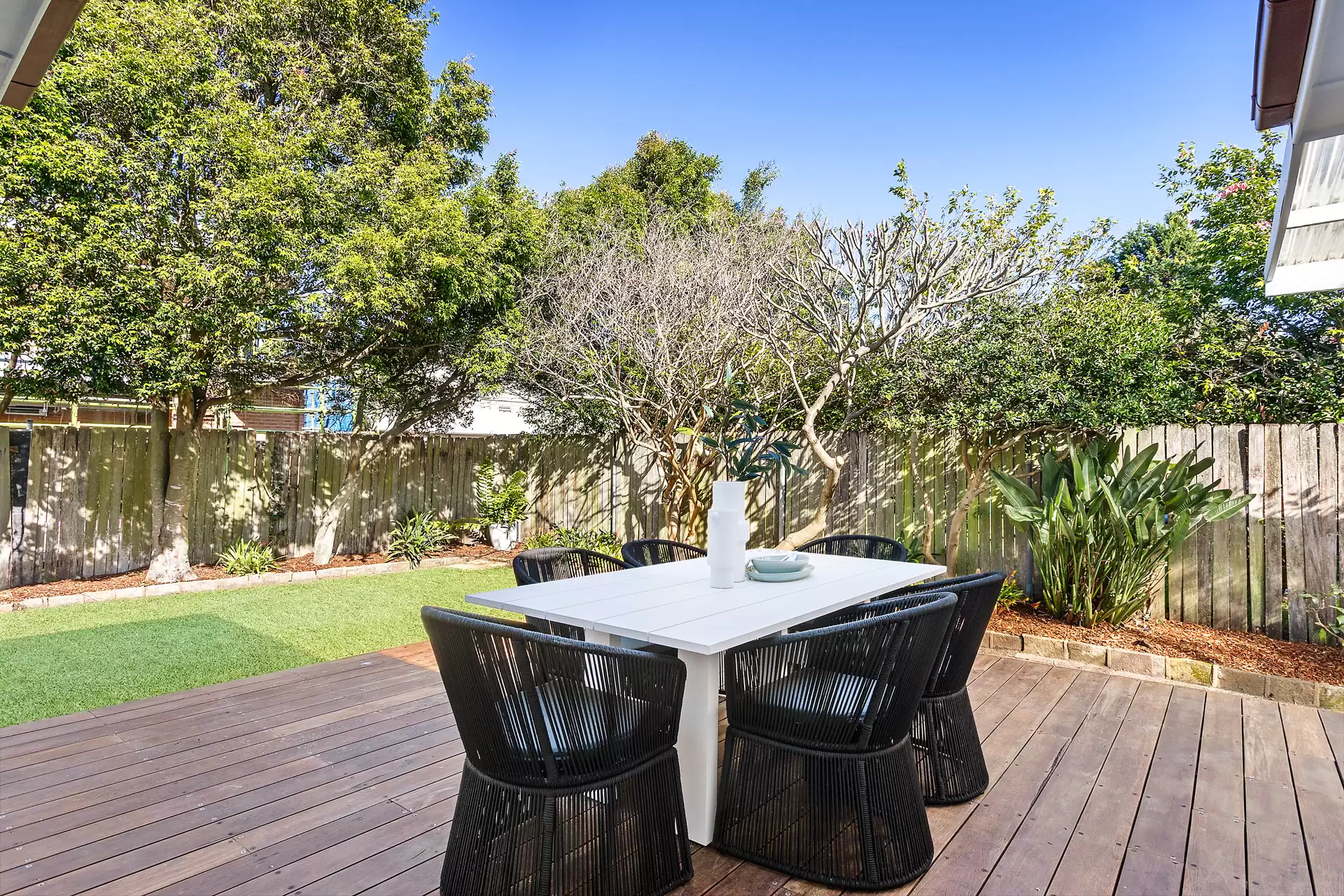 7 Nymboida Street, South Coogee Sold by Sydney Sotheby's International Realty - image 2