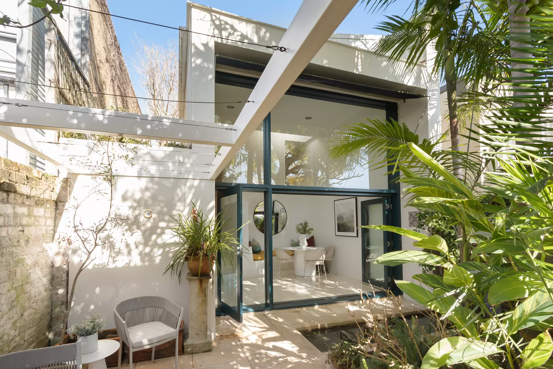 127 Edgecliff Road, Woollahra Sold by Sydney Sotheby's International Realty - image 1