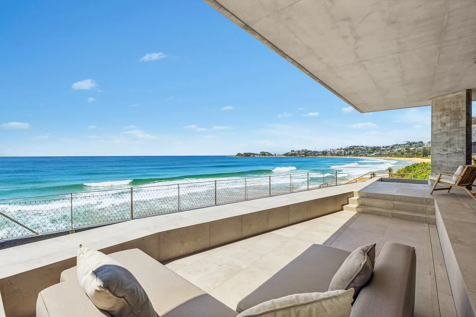 57 Ocean View Drive, Wamberal For Sale by Sydney Sotheby's International Realty - image 2