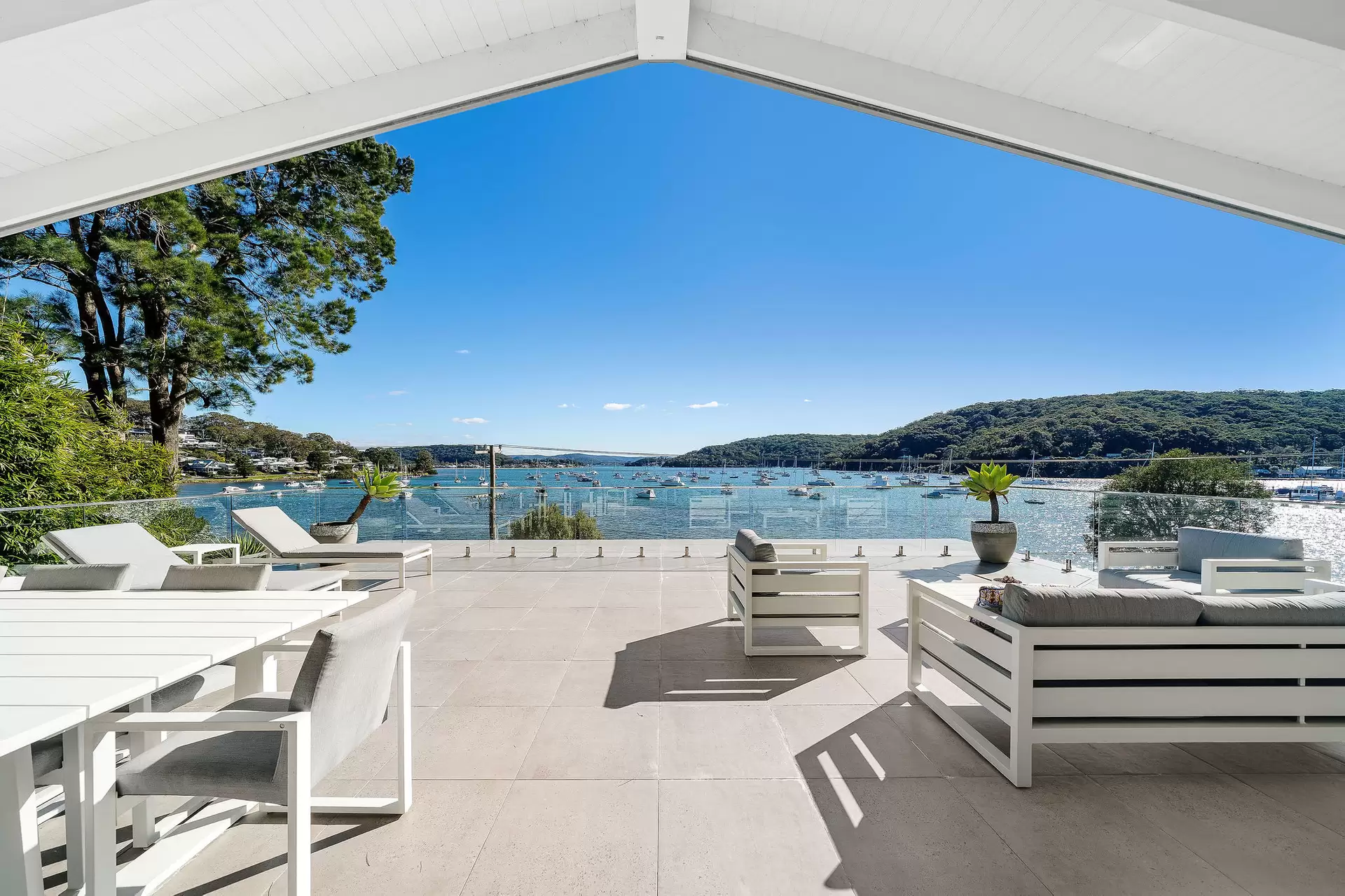 82 Araluen Drive, Hardys Bay For Sale by Sydney Sotheby's International Realty - image 1