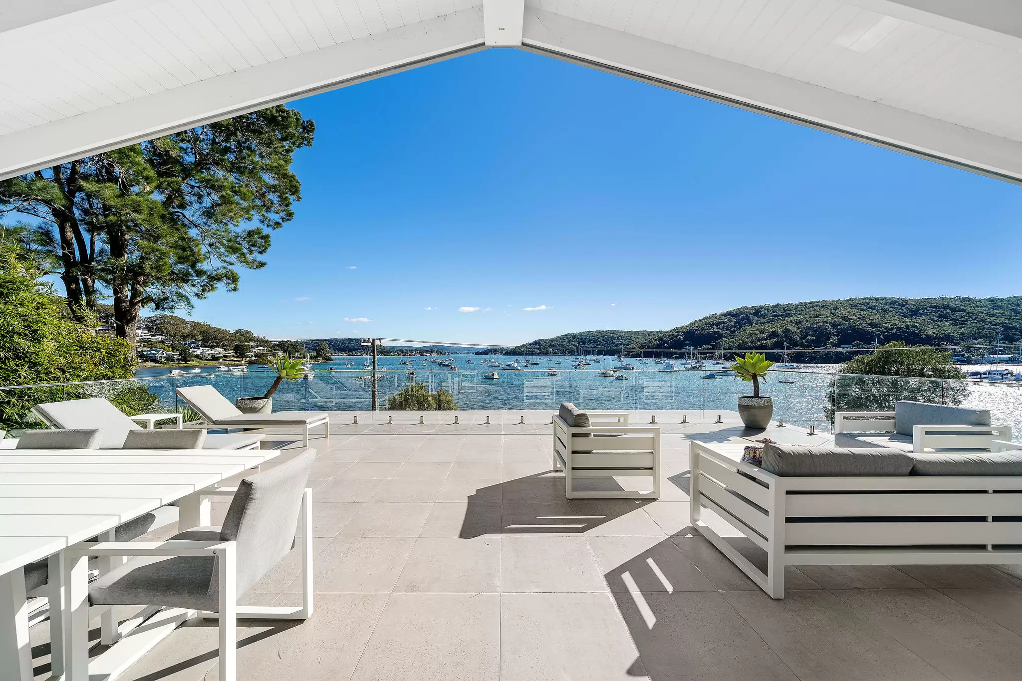 82 Araluen Drive, Hardys Bay For Sale by Sydney Sotheby's International Realty - image 1