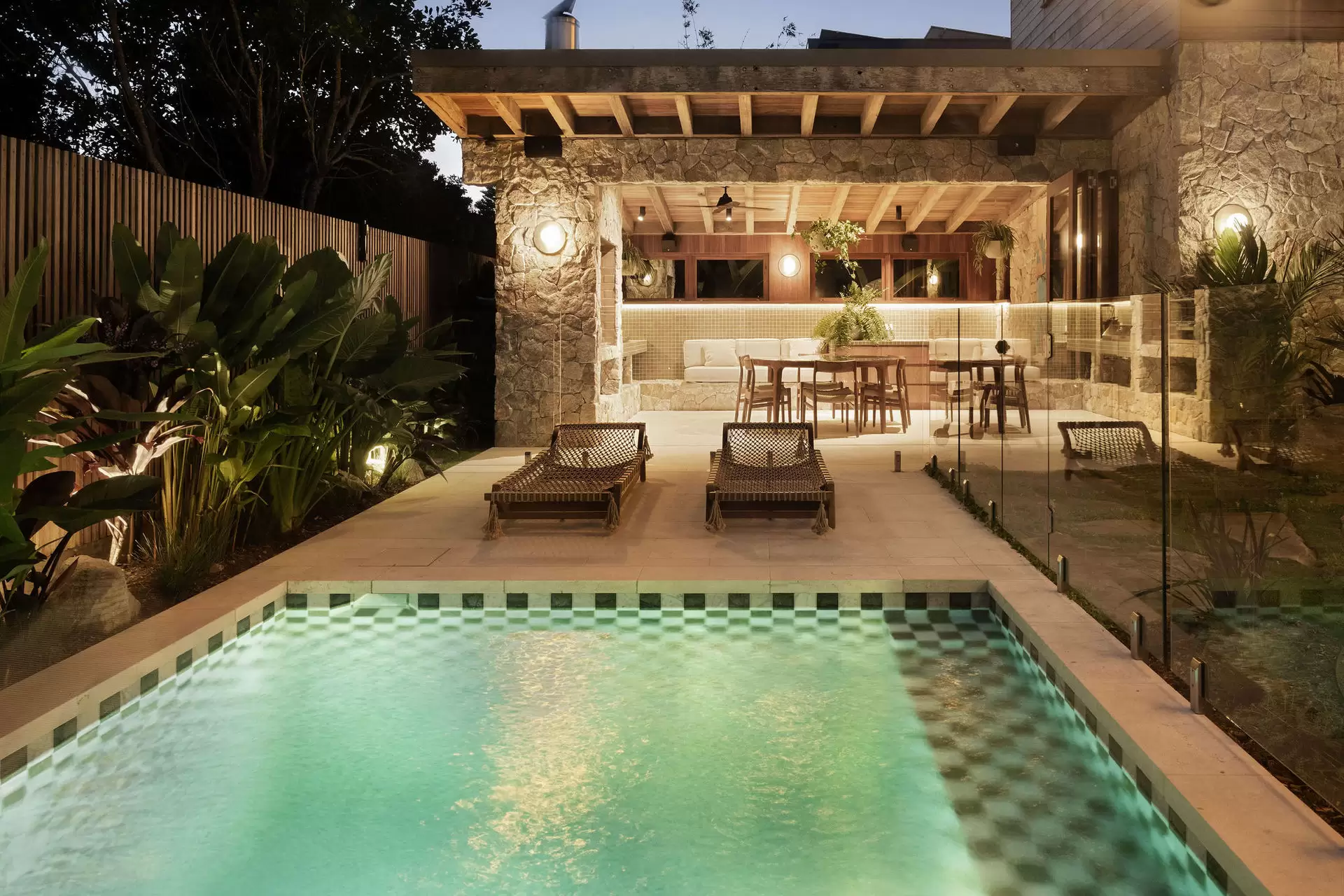 17 Kendall Street, Byron Bay For Sale by Sydney Sotheby's International Realty - image 3