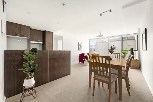 707/80 Ebley Street, Bondi Junction Sold by Sydney Sotheby's International Realty