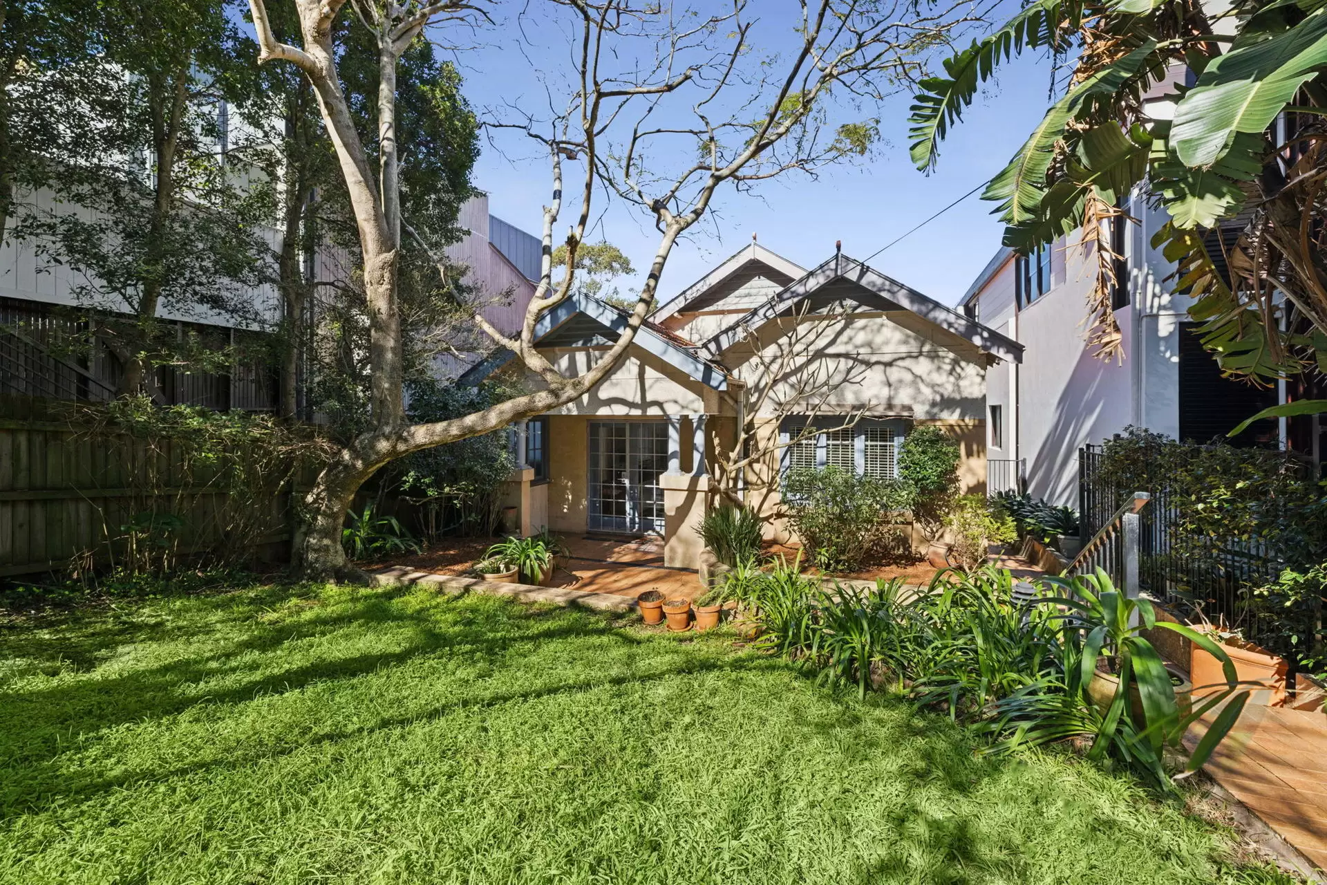 27 Surfside Avenue, Clovelly Sold by Sydney Sotheby's International Realty - image 3