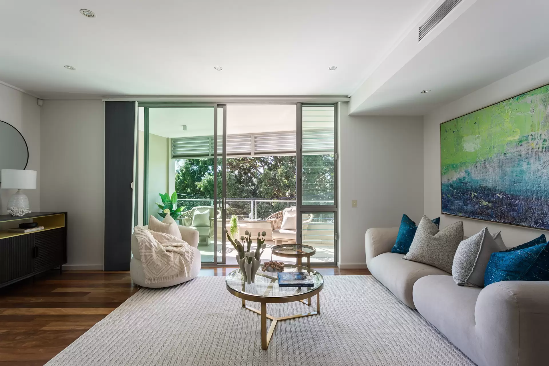 6/11 Waverley Crescent, Bondi Junction Sold by Sydney Sotheby's International Realty - image 1