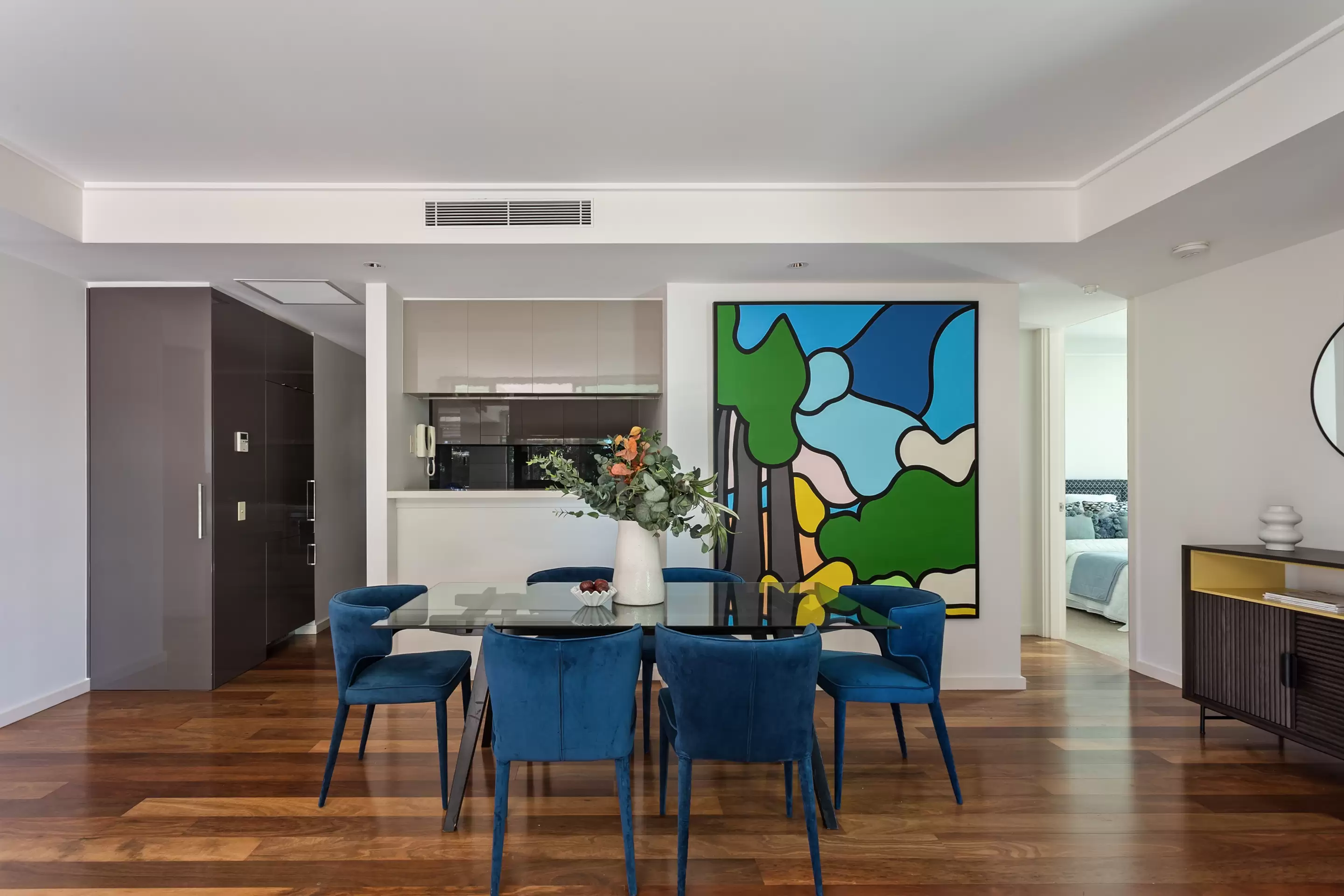 6/11 Waverley Crescent, Bondi Junction Sold by Sydney Sotheby's International Realty - image 2
