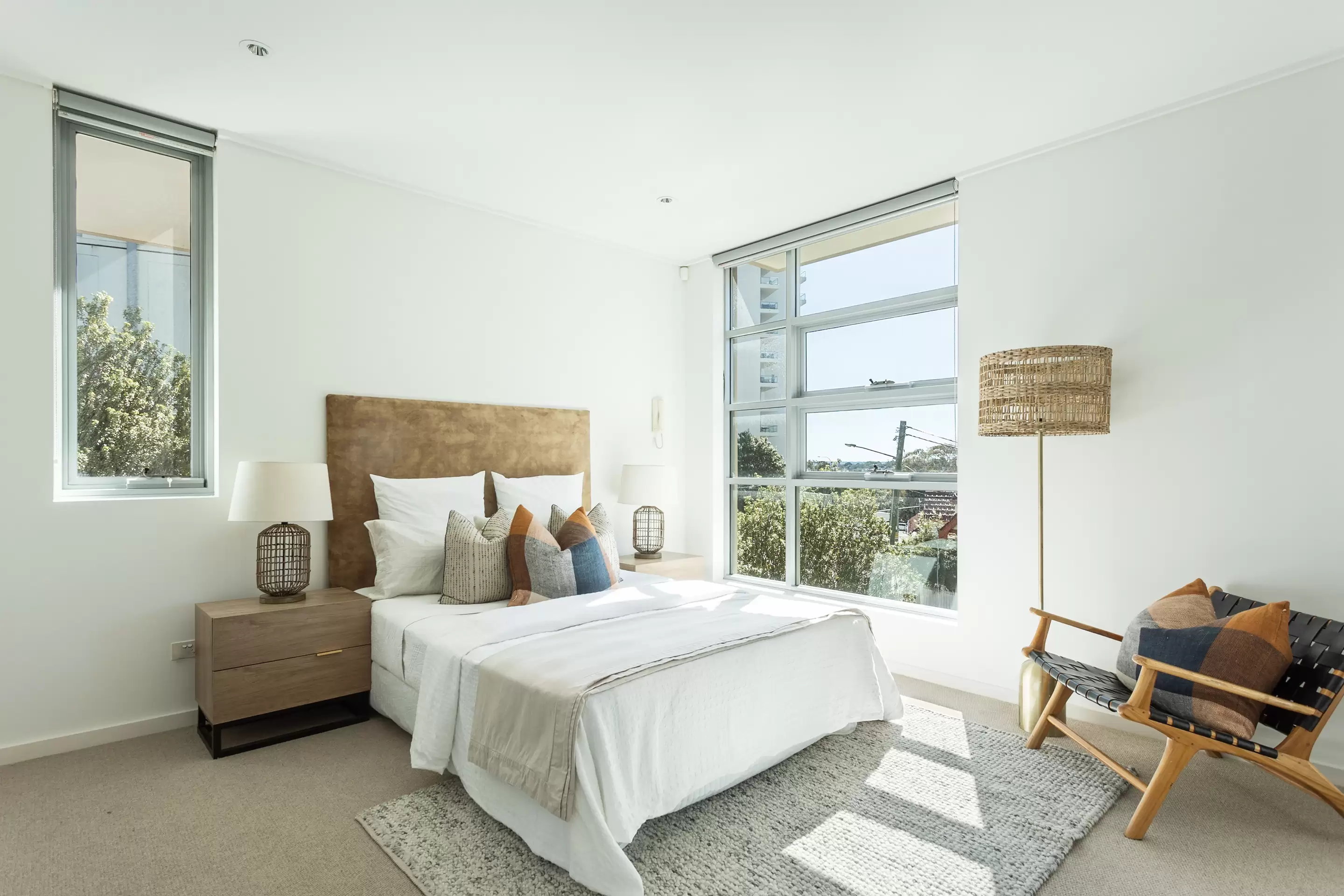 6/11 Waverley Crescent, Bondi Junction Sold by Sydney Sotheby's International Realty - image 7