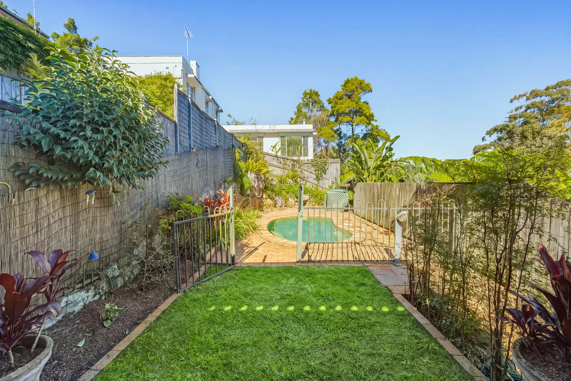5 Ritchard Avenue, Coogee Sold by Sydney Sotheby's International Realty - image 7