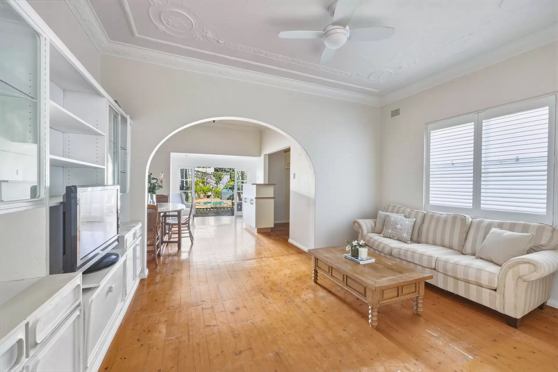 5 Ritchard Avenue, Coogee Sold by Sydney Sotheby's International Realty - image 5