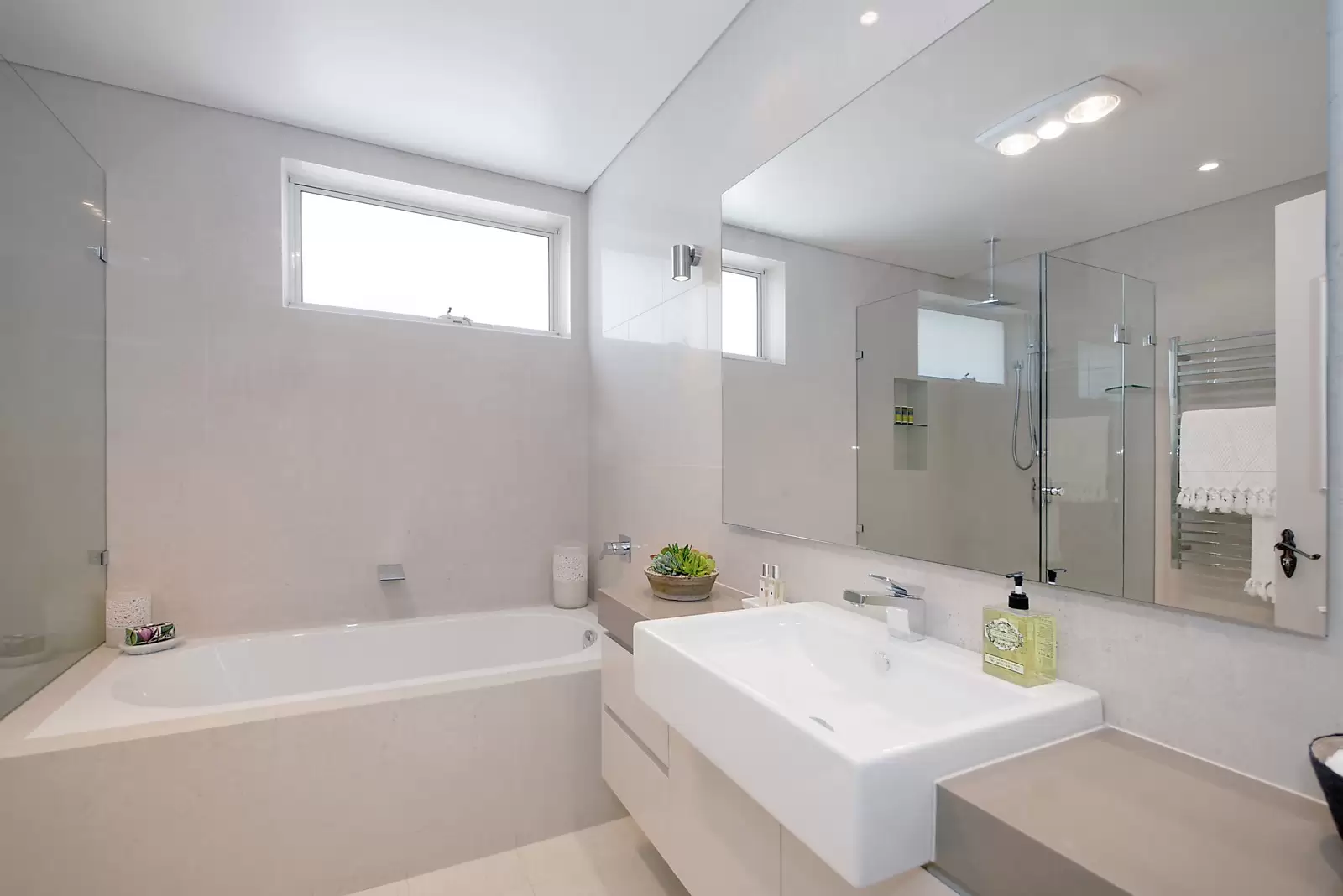 83 Hardy Street, Dover Heights Sold by Sydney Sotheby's International Realty - image 12