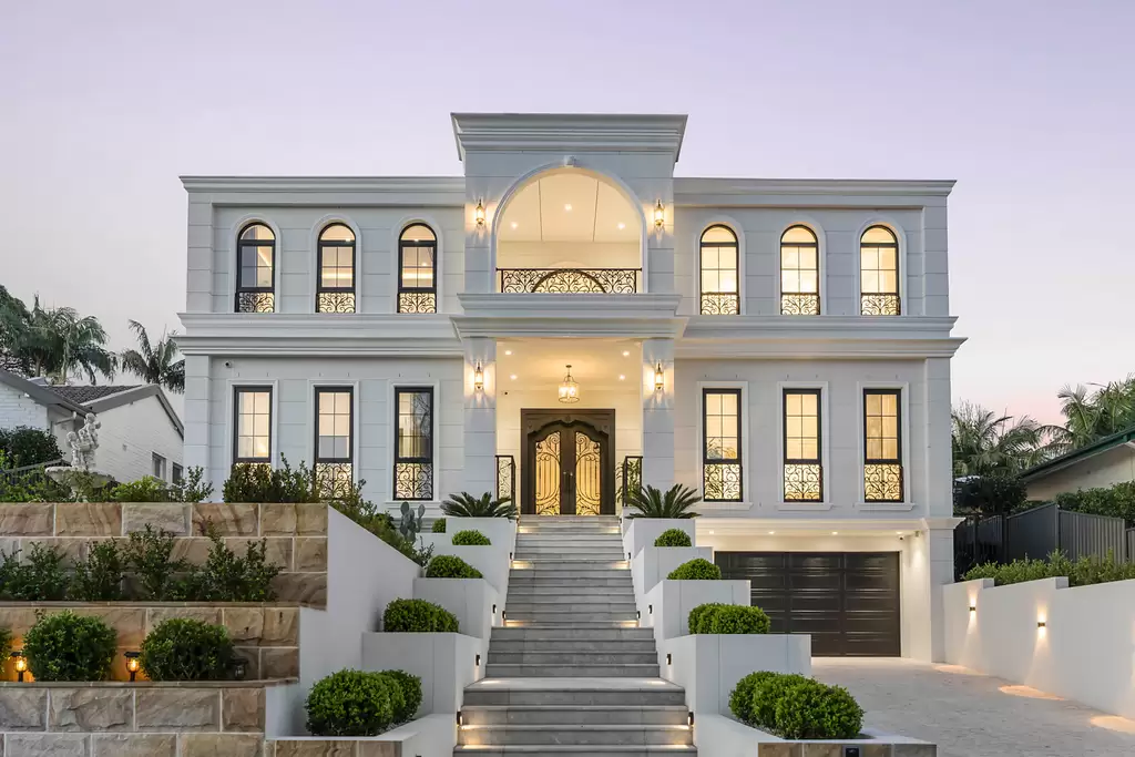 16 Hunter Avenue, St Ives For Sale by Sydney Sotheby's International Realty