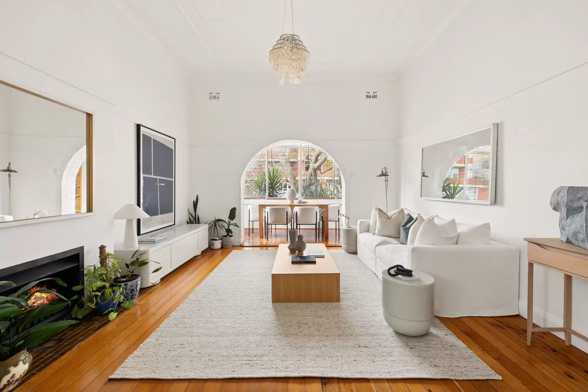 2/86 Howard Street, Randwick Sold by Sydney Sotheby's International Realty - image 1