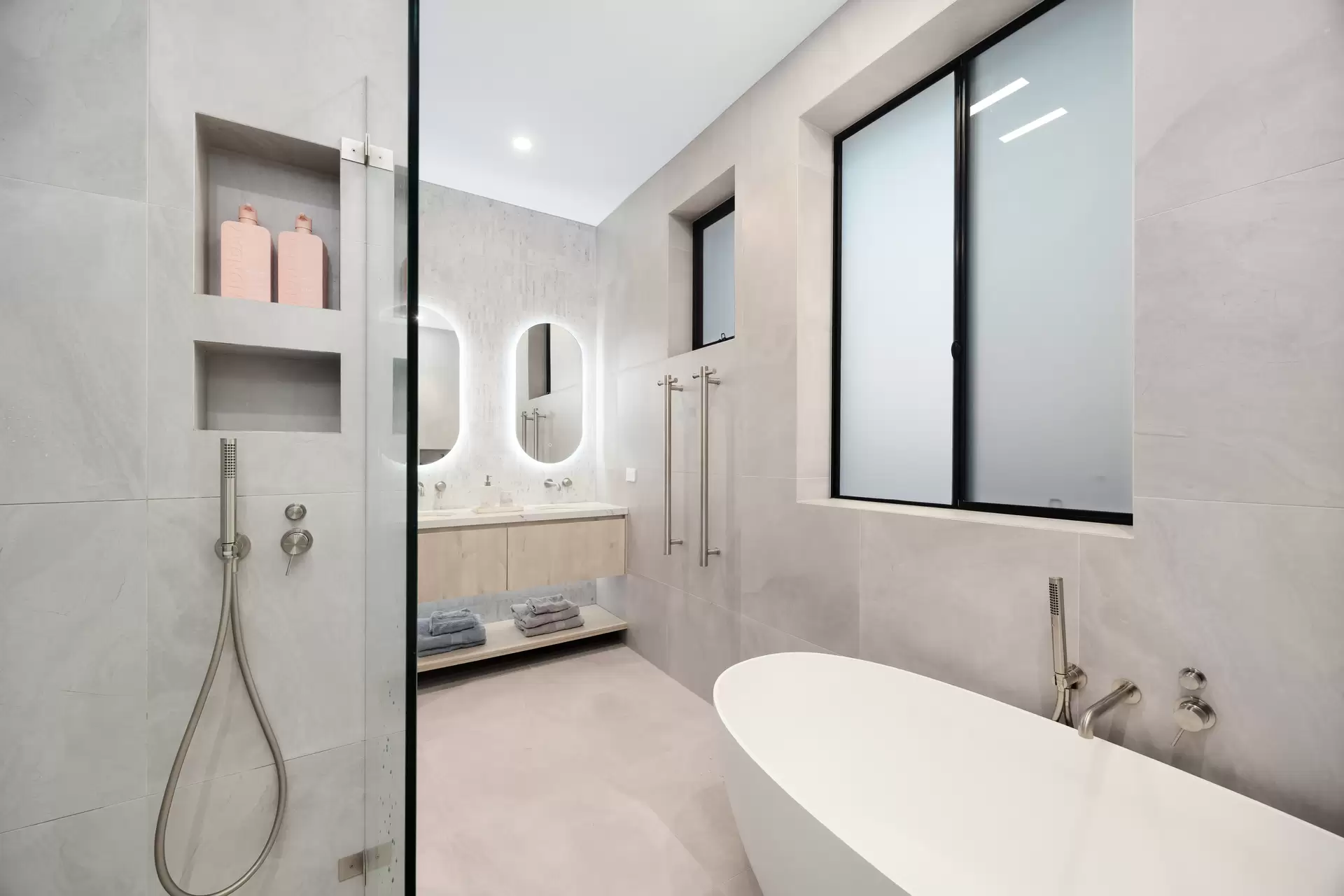 92 Alma Road, Maroubra Sold by Sydney Sotheby's International Realty - image 9