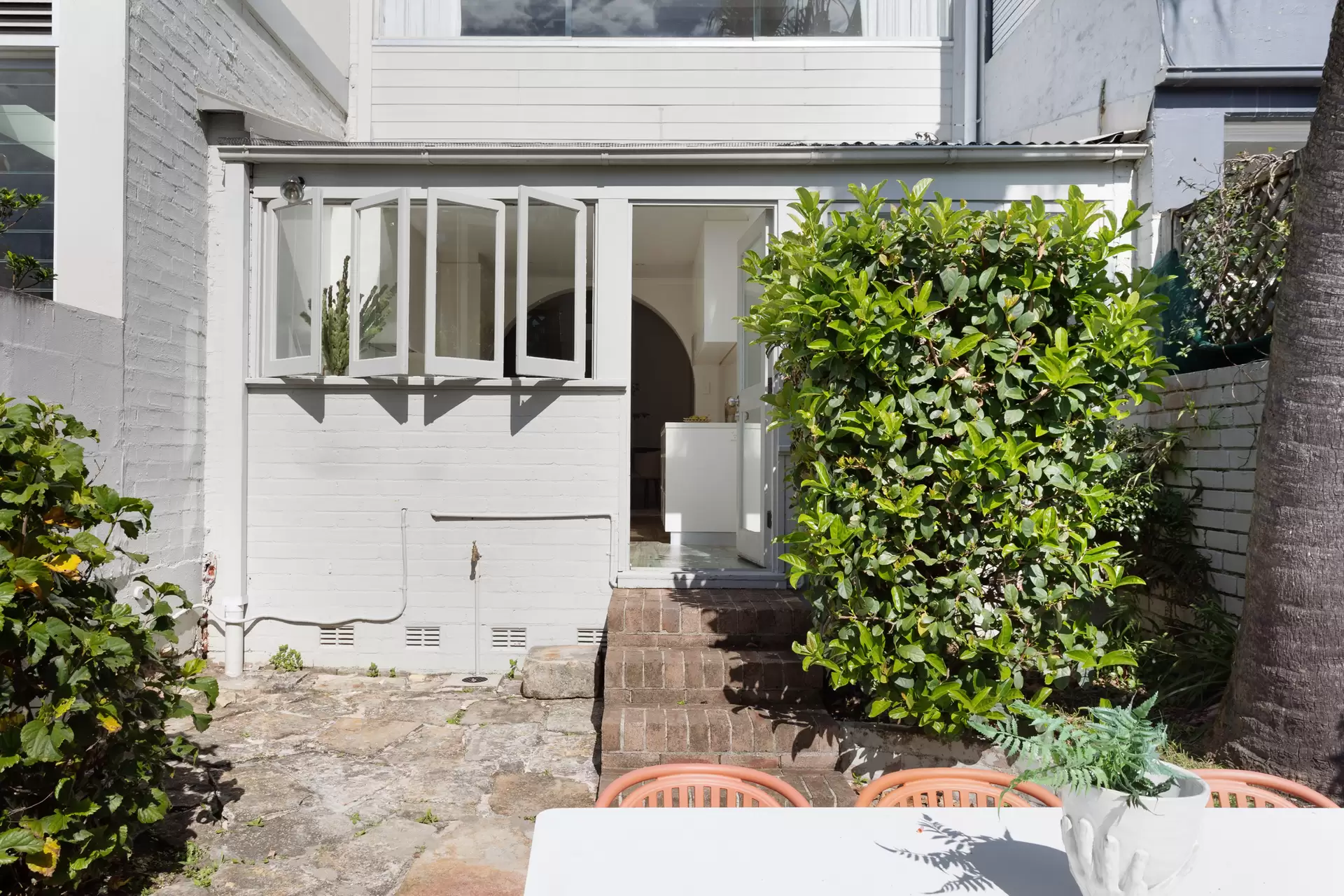 98 Hargrave Street, Paddington Sold by Sydney Sotheby's International Realty - image 1