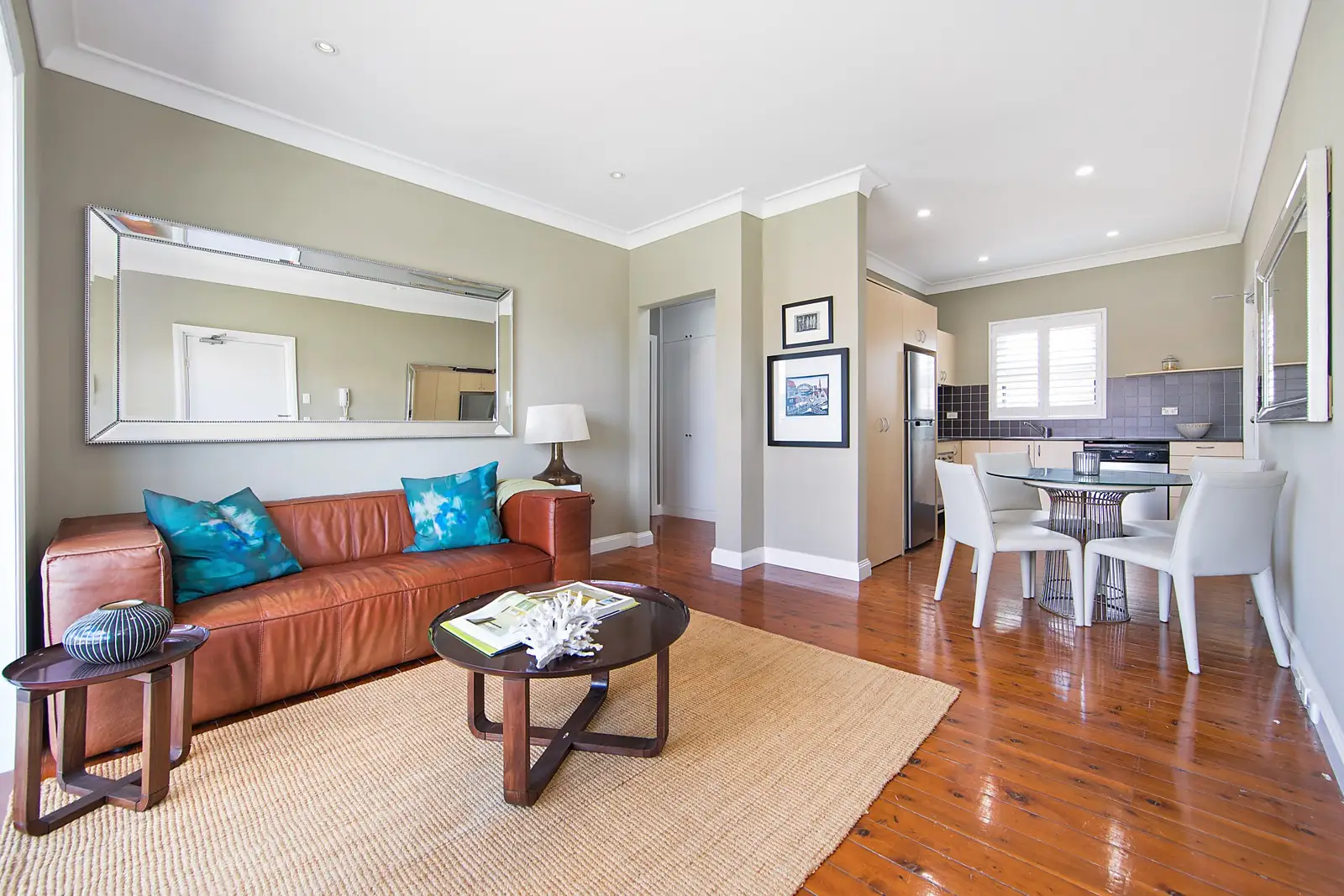 3/303 Military Road, Vaucluse Sold by Sydney Sotheby's International Realty - image 3