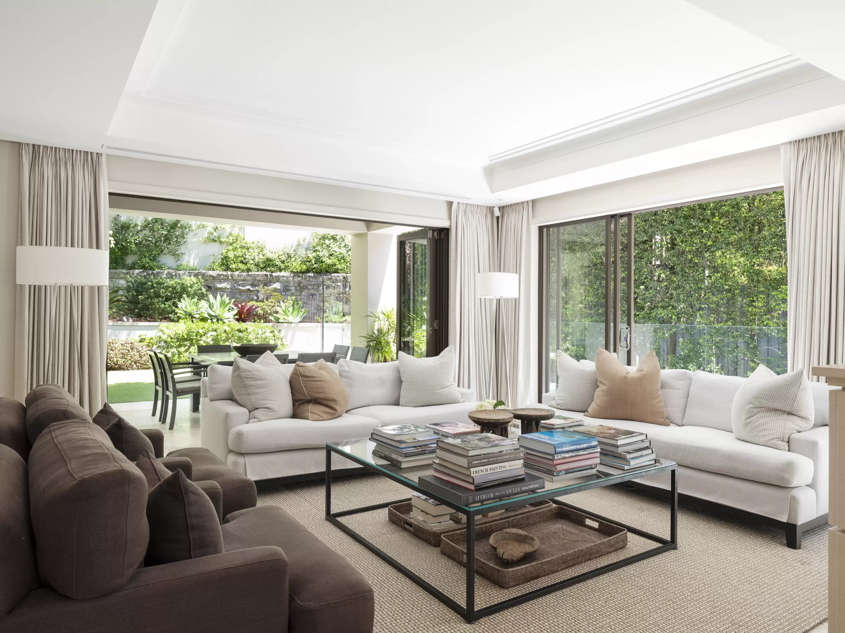 406 Edgecliff Road, Woollahra For Sale by Sydney Sotheby's International Realty - image 2