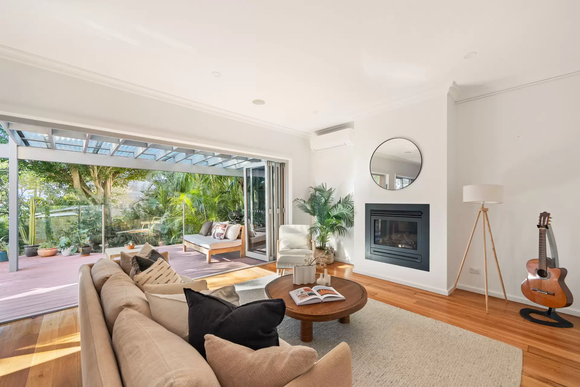 16 Scott Street, Maroubra Auction by Sydney Sotheby's International Realty - image 1