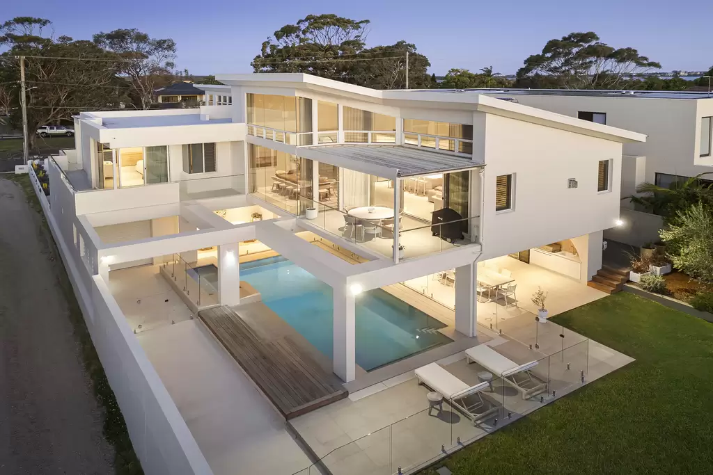 21 The Boulevarde, Sans Souci Auction by Sydney Sotheby's International Realty