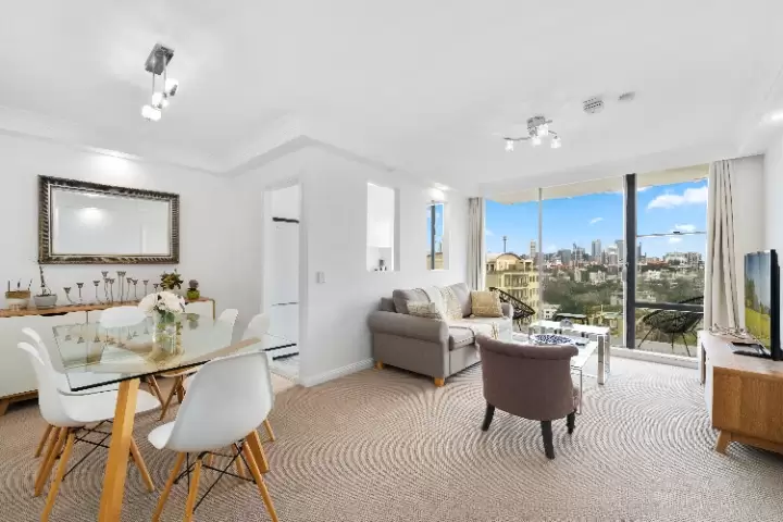 6b/3-17 Darling Point Road, Darling Point Leased by Sydney Sotheby's International Realty