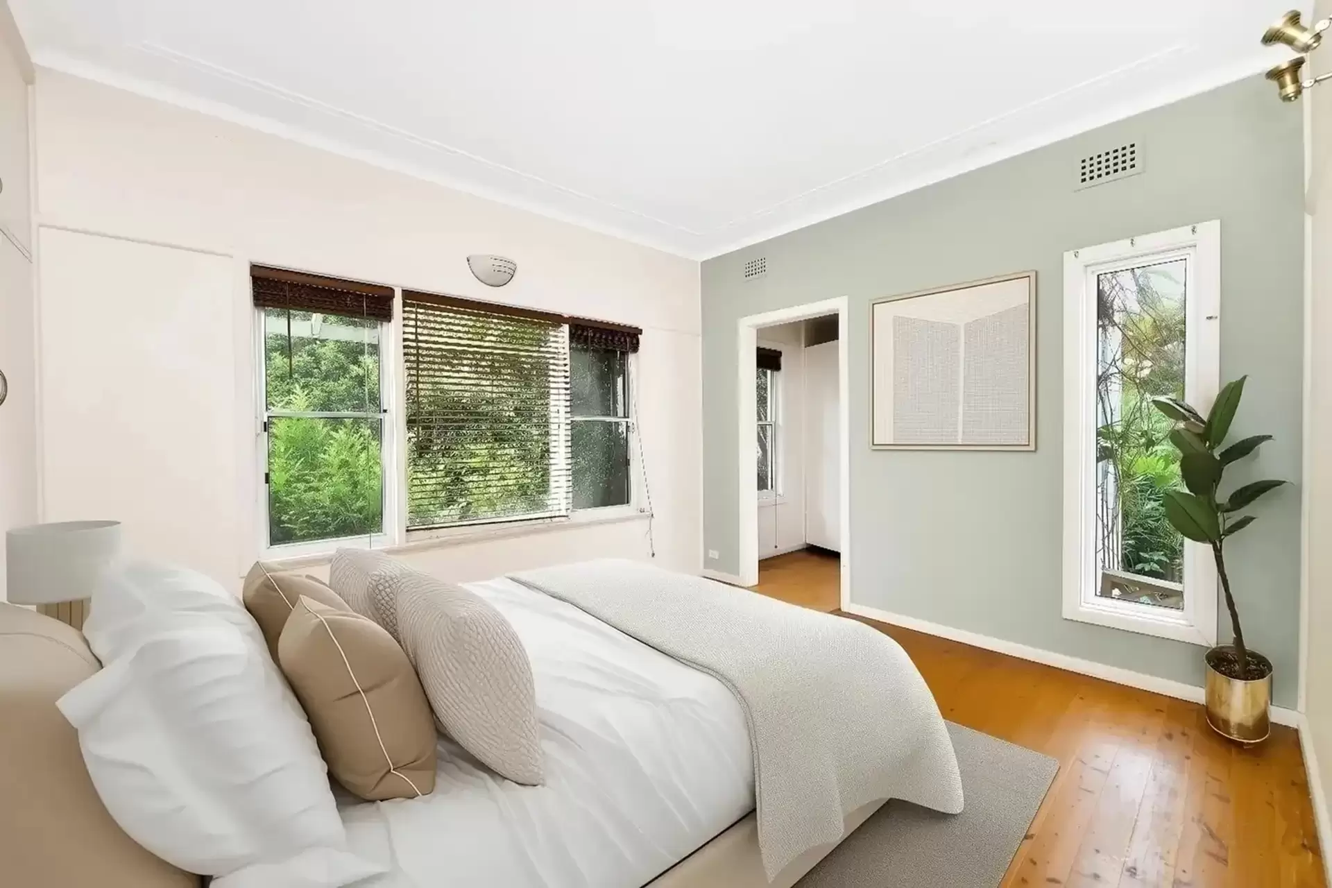 26 Mirrabooka Crescent, Little Bay For Sale by Sydney Sotheby's International Realty - image 6