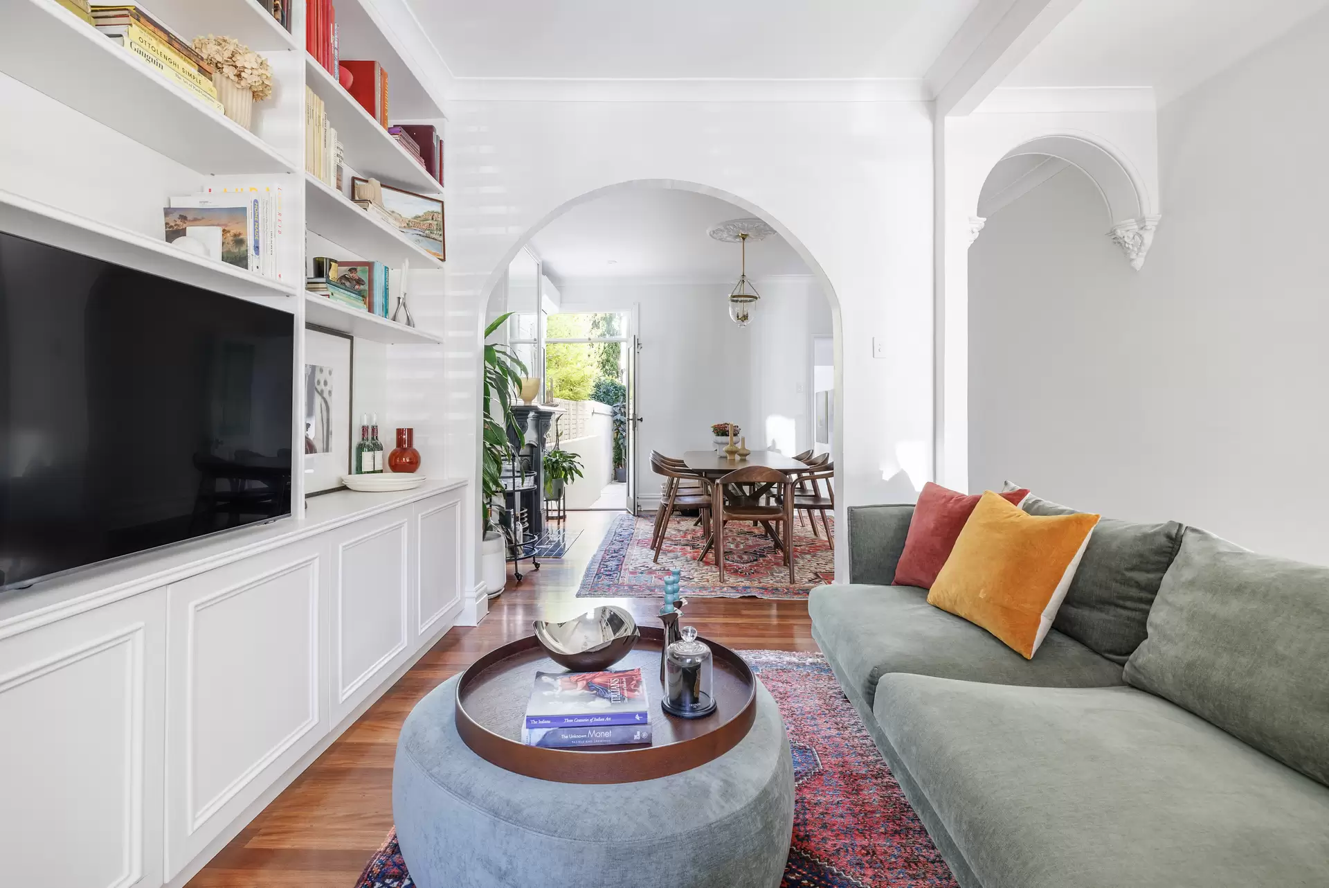 29 Ormond Street, Paddington Leased by Sydney Sotheby's International Realty - image 1