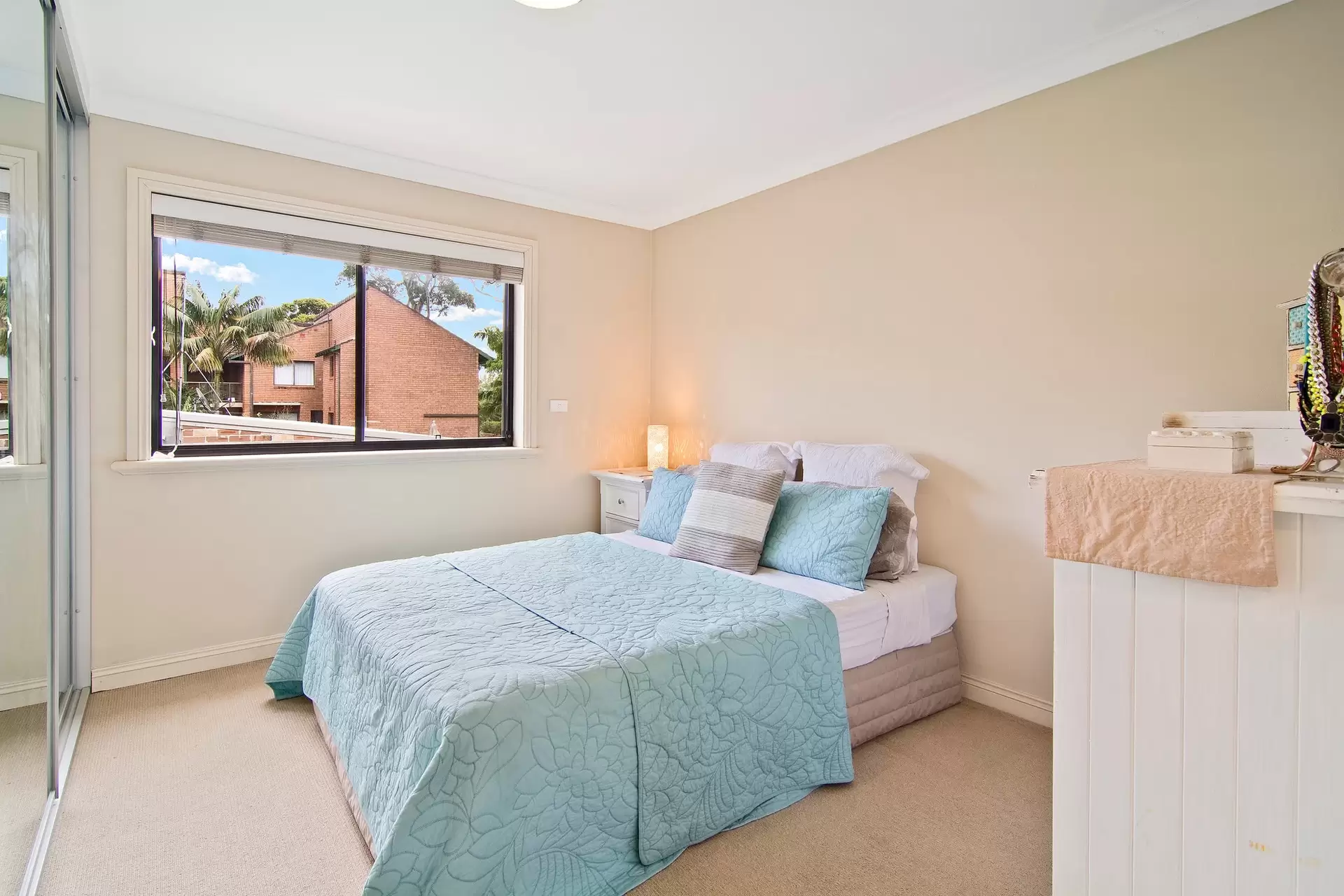 8/2-4 Abbott Street, Cammeray Sold by Sydney Sotheby's International Realty - image 3