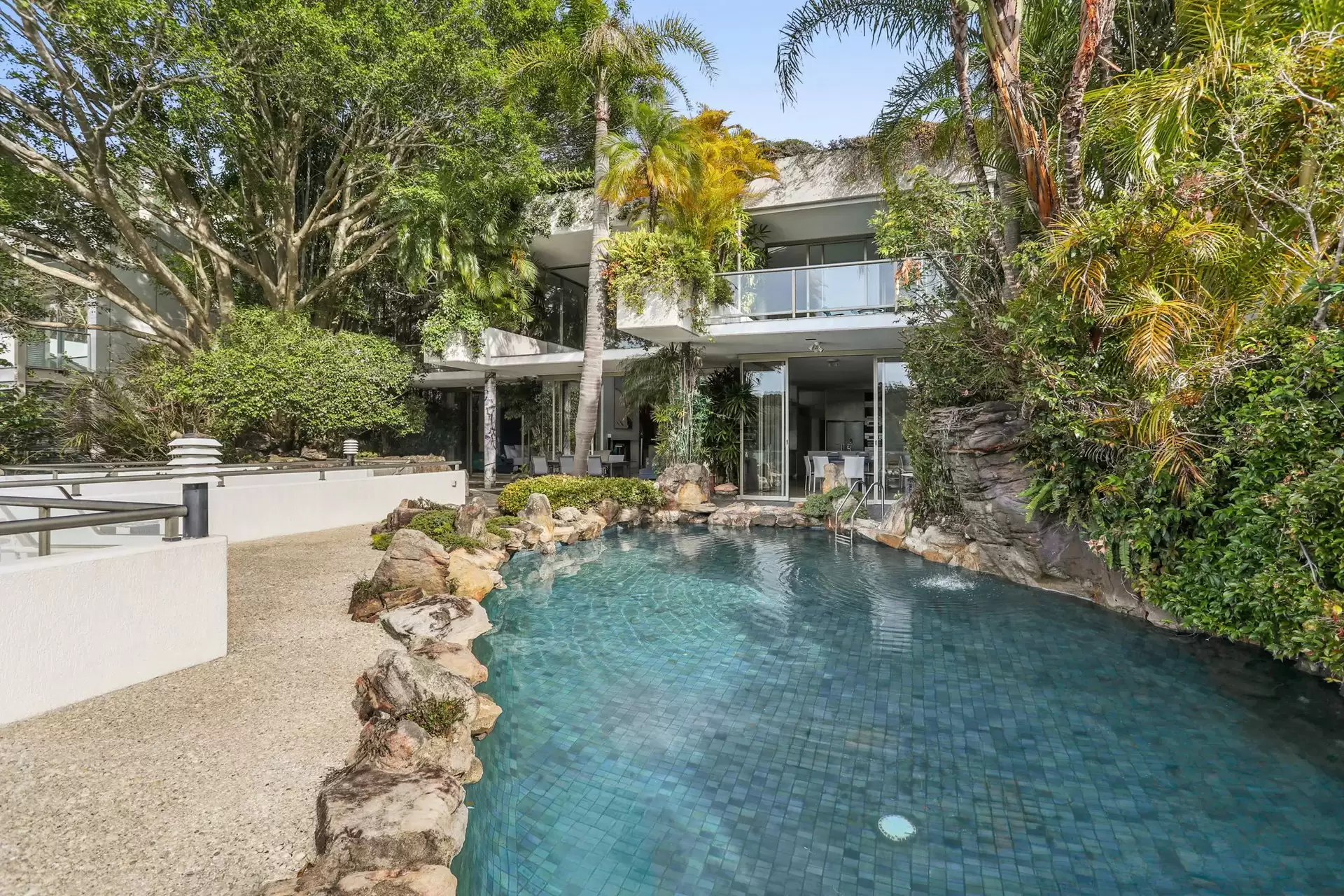 28 Cowdroy Avenue, Cammeray For Sale by Sydney Sotheby's International Realty - image 5