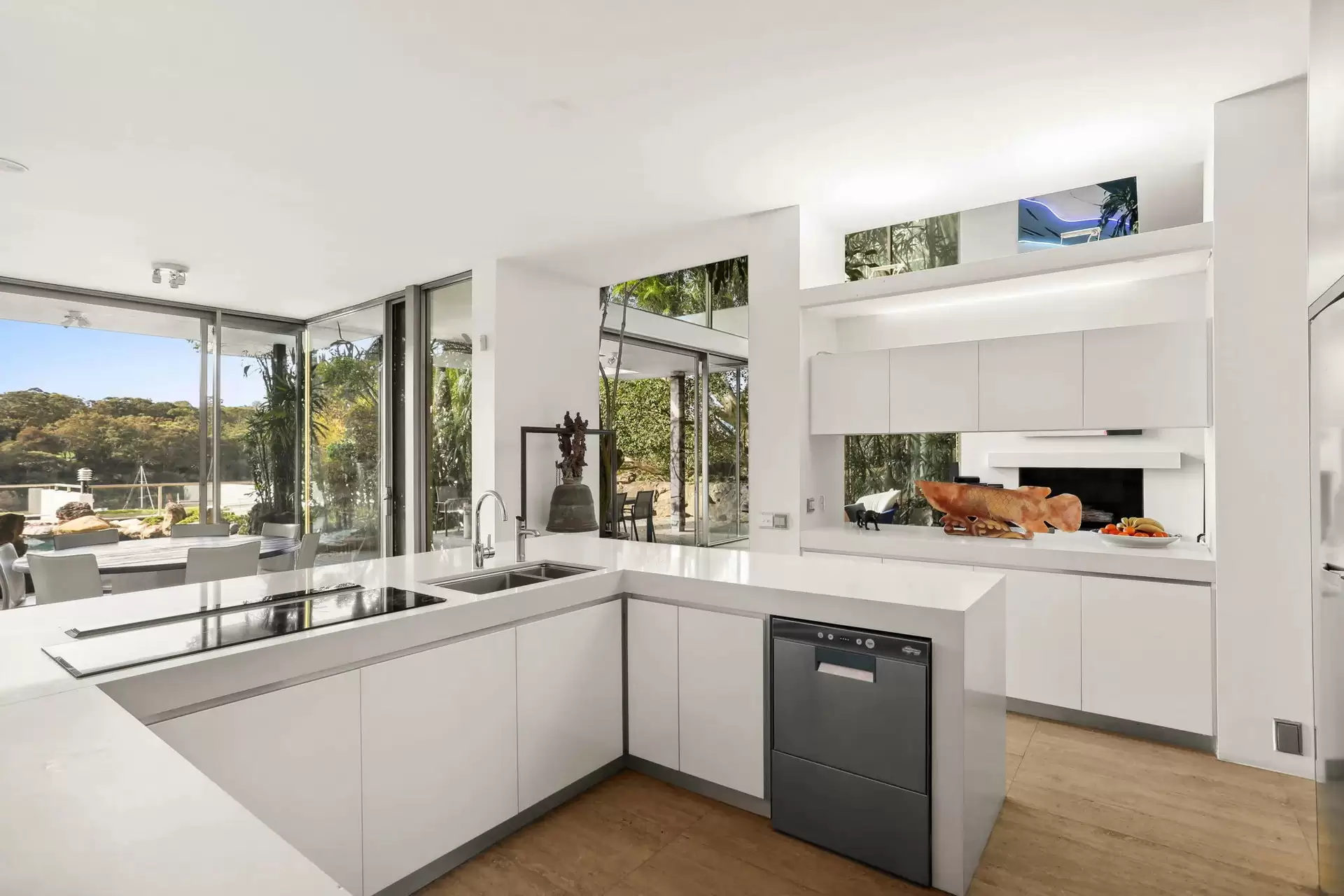 28 Cowdroy Avenue, Cammeray For Sale by Sydney Sotheby's International Realty - image 8