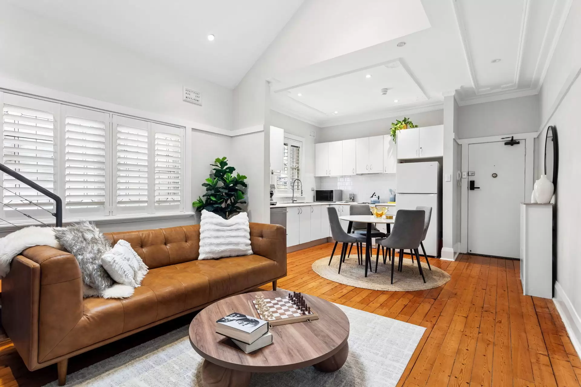 10/453 Glenmore Road, Edgecliff Sold by Sydney Sotheby's International Realty - image 2