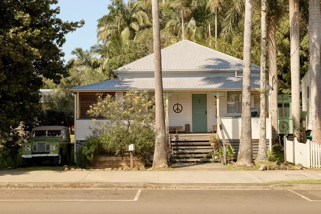 3 Deacon Street, Bangalow For Sale by Sydney Sotheby's International Realty