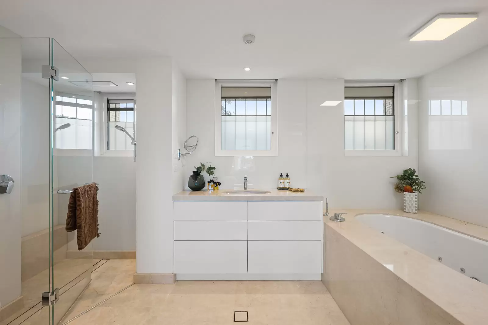1001/349 New South Head Road, Double Bay Auction by Sydney Sotheby's International Realty - image 11