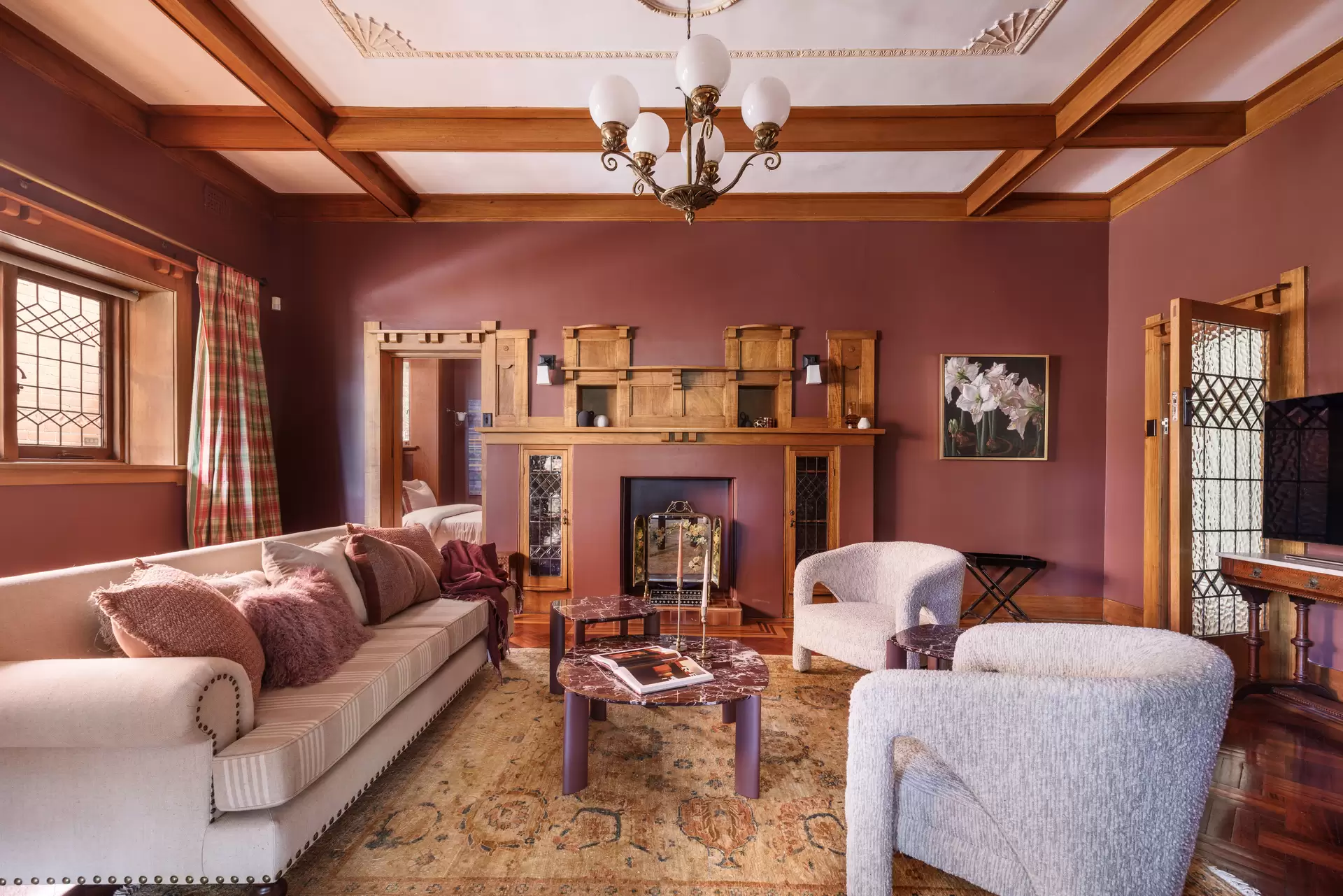 32 Lang Road, Centennial Park Sold by Sydney Sotheby's International Realty - image 1