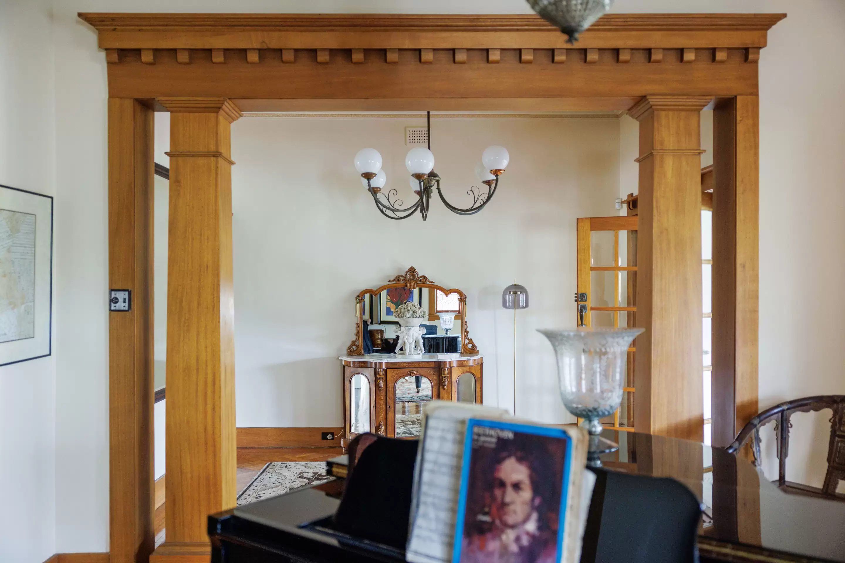32 Lang Road, Centennial Park Sold by Sydney Sotheby's International Realty - image 9