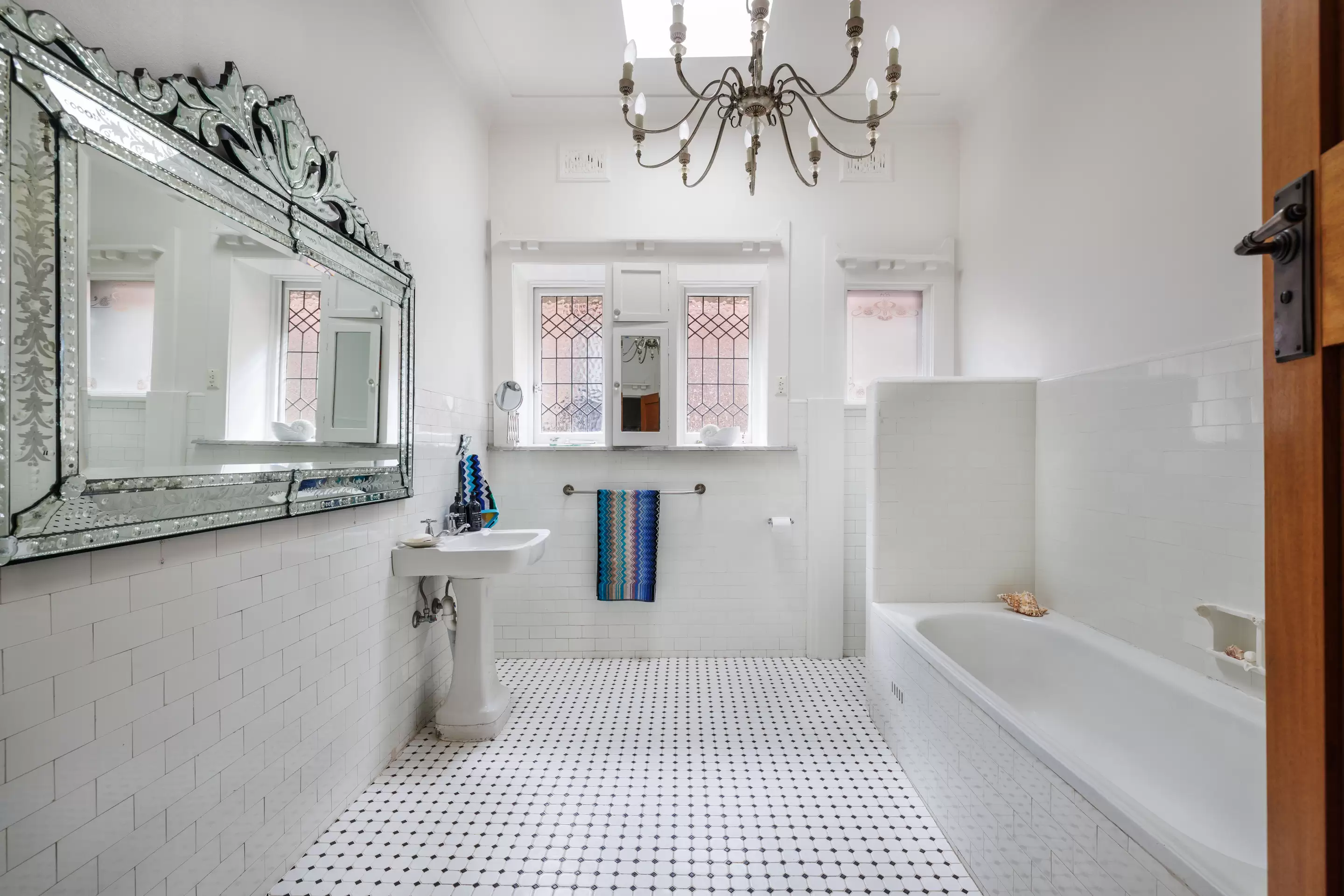 32 Lang Road, Centennial Park Sold by Sydney Sotheby's International Realty - image 12