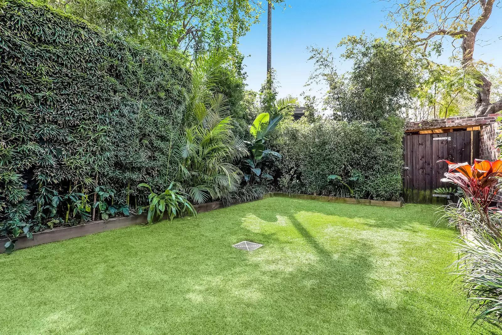 108 Oxford Street, Woollahra Sold by Sydney Sotheby's International Realty - image 5