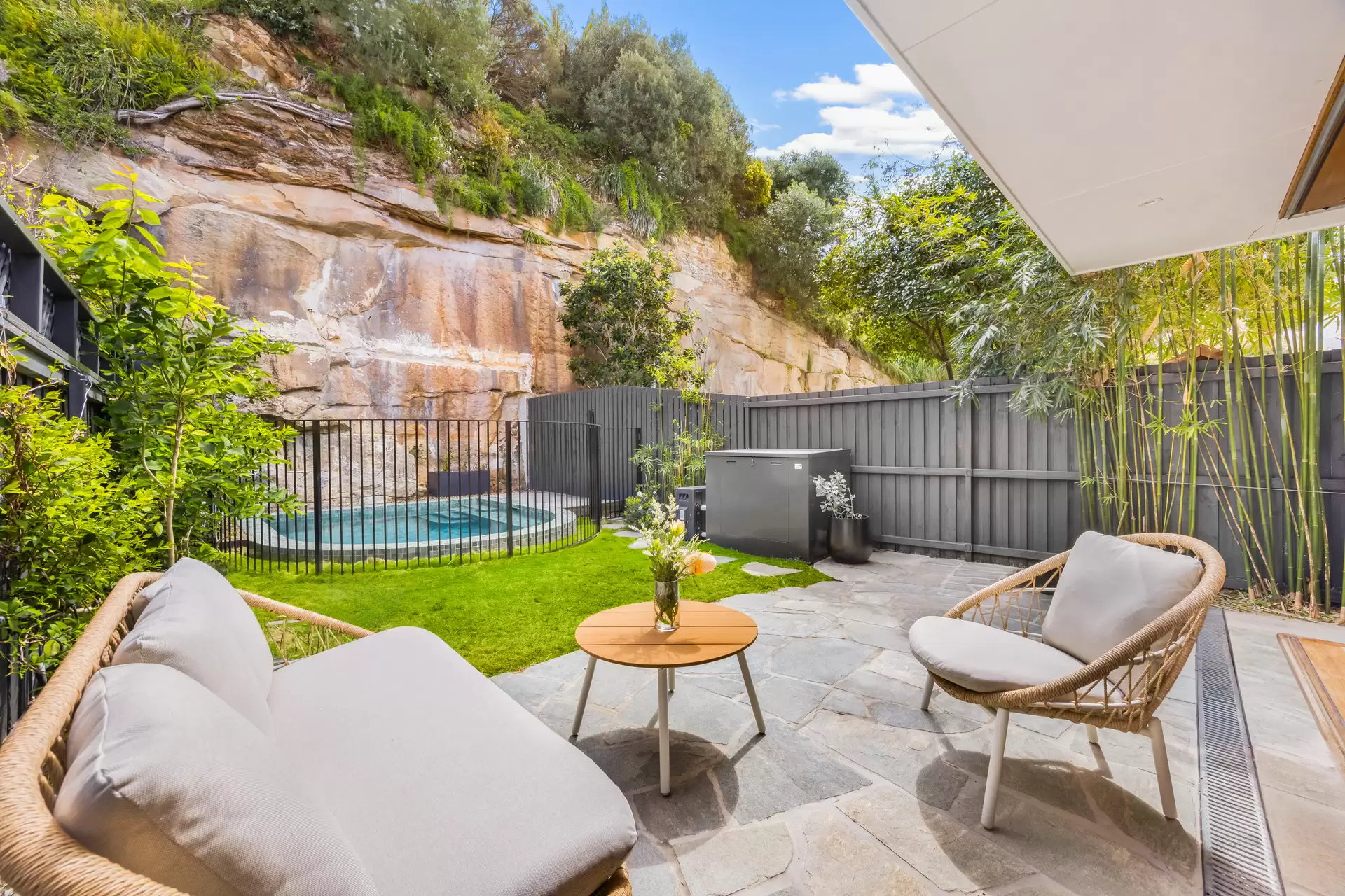 76 Beach Street, Coogee Auction by Sydney Sotheby's International Realty - image 5