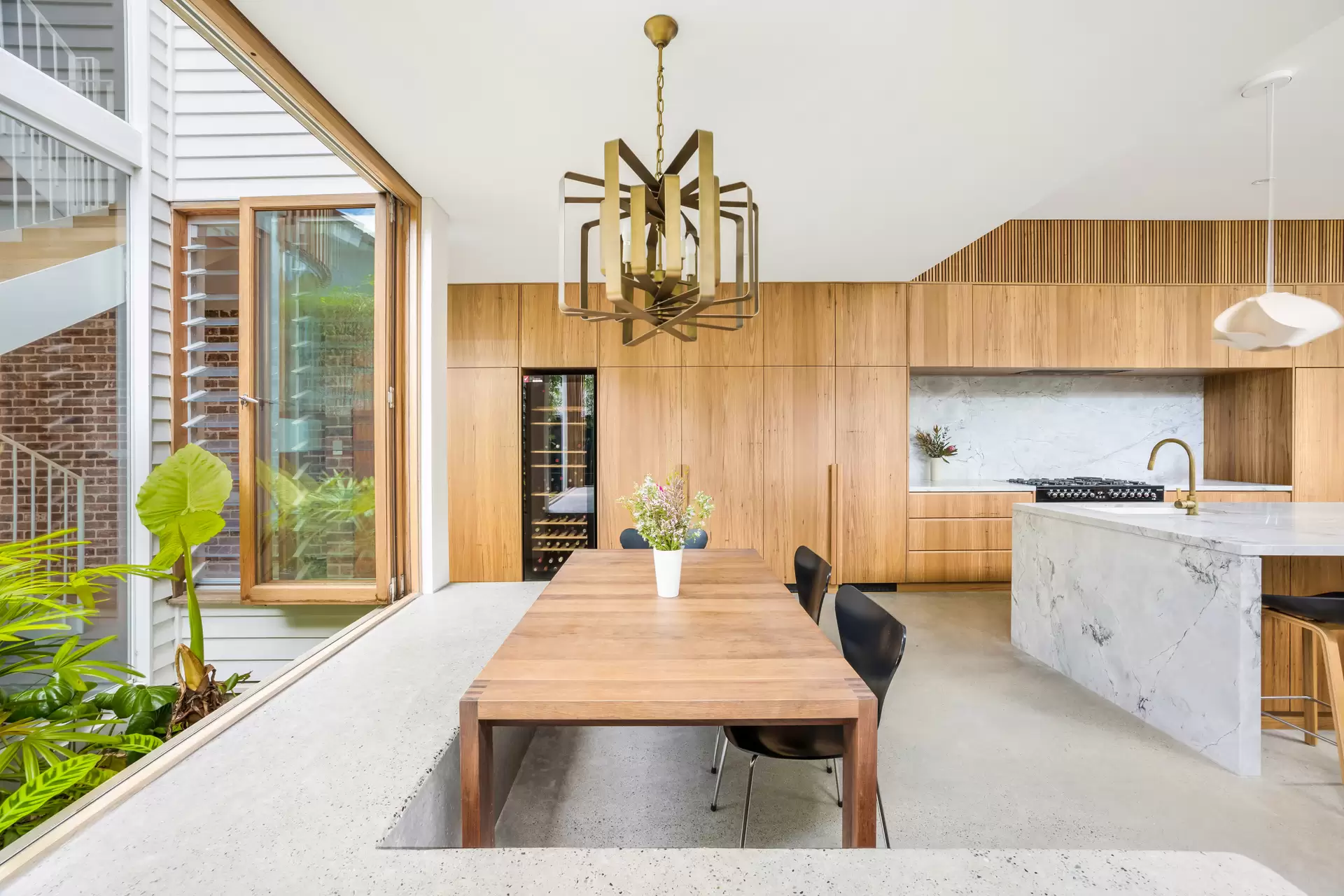 76 Beach Street, Coogee Auction by Sydney Sotheby's International Realty - image 8