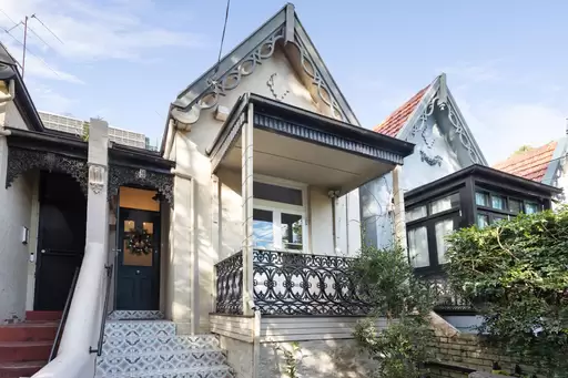 260 Edgecliff Road, Woollahra Leased by Sydney Sotheby's International Realty