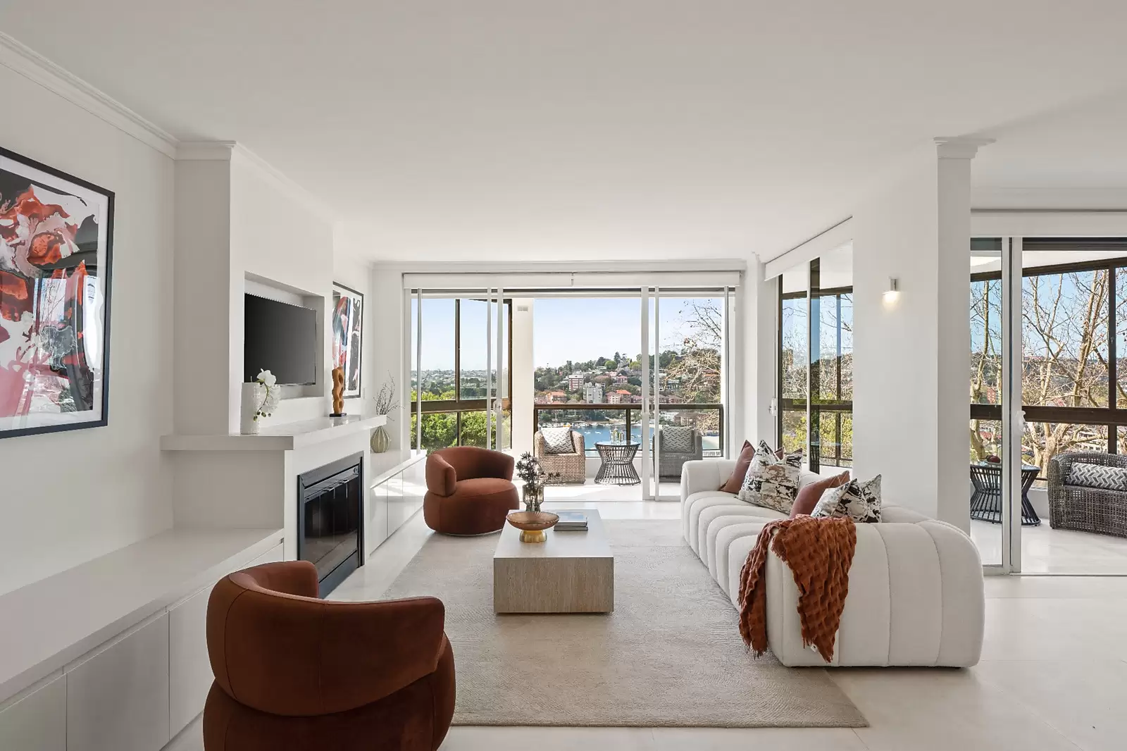 6/14 Eastbourne Road, Darling Point Auction by Sydney Sotheby's International Realty - image 3