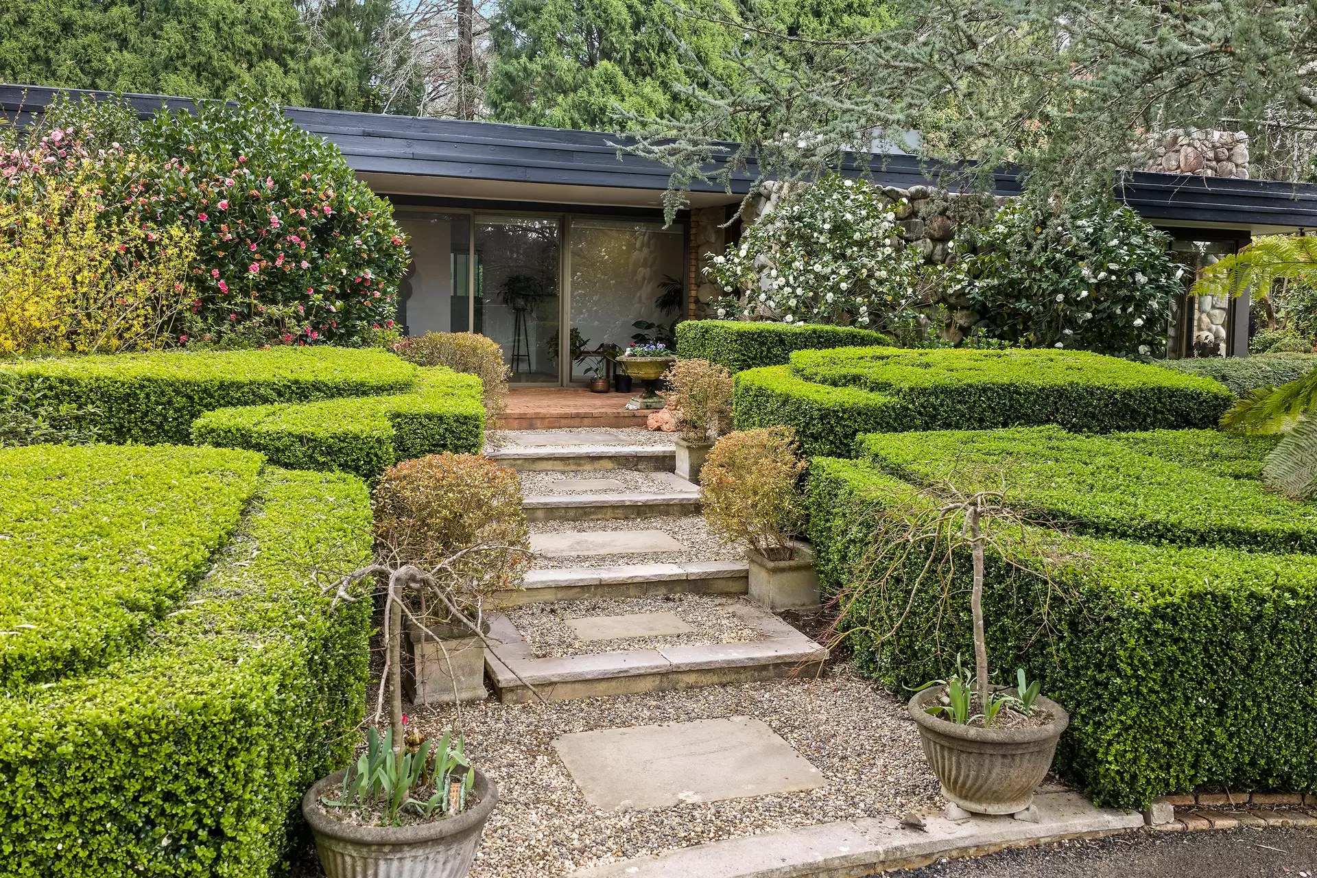 36 Eridge Park Road, Burradoo For Sale by Sydney Sotheby's International Realty - image 1