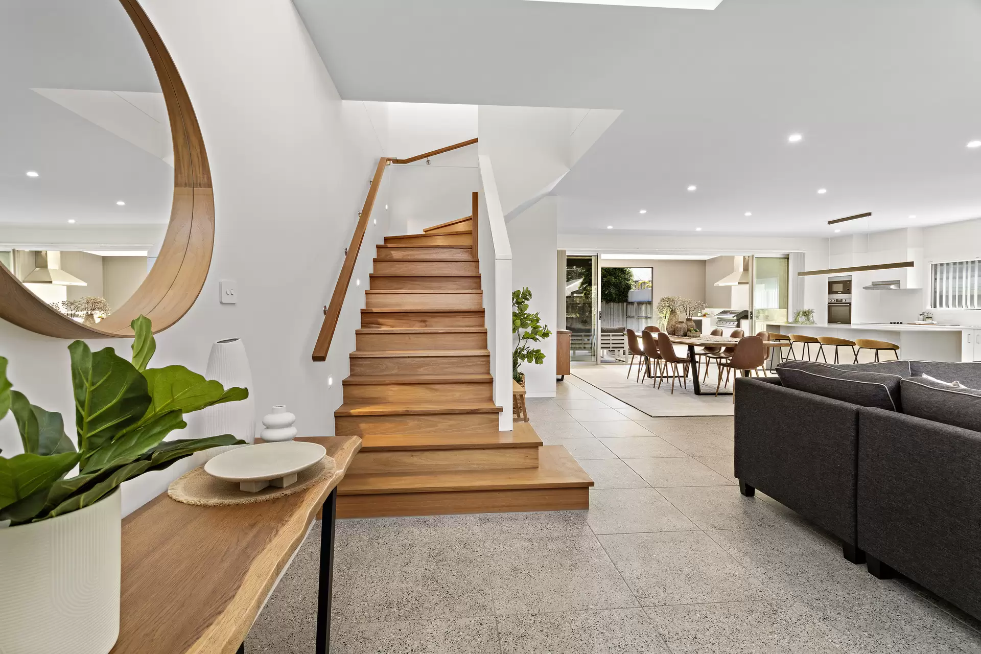 4 Pacific Avenue, Werri Beach For Sale by Sydney Sotheby's International Realty - image 3
