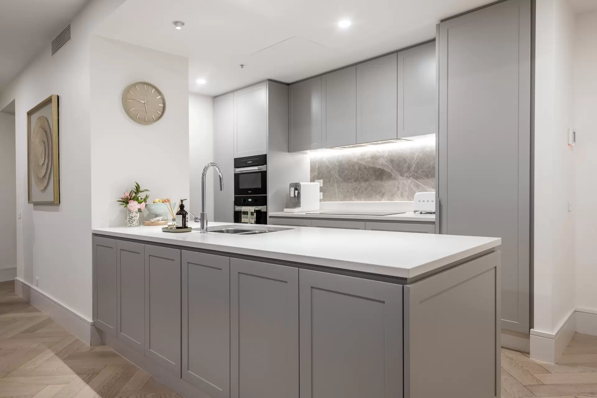 11/5 Lady Nelson Place, Red Hill For Sale by Sydney Sotheby's International Realty - image 5