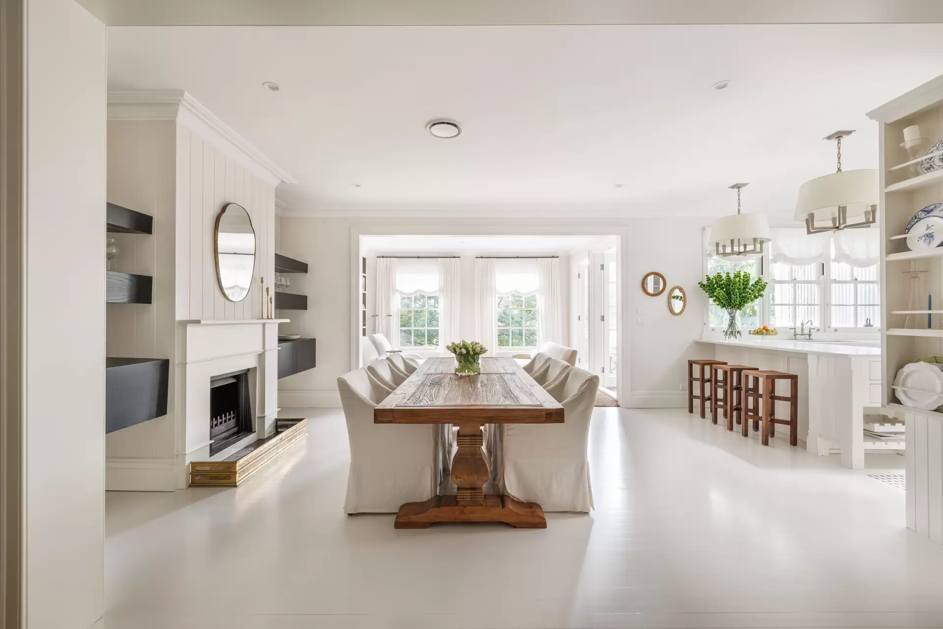 3 Russell Street, Woollahra Sold by Sydney Sotheby's International Realty - image 1