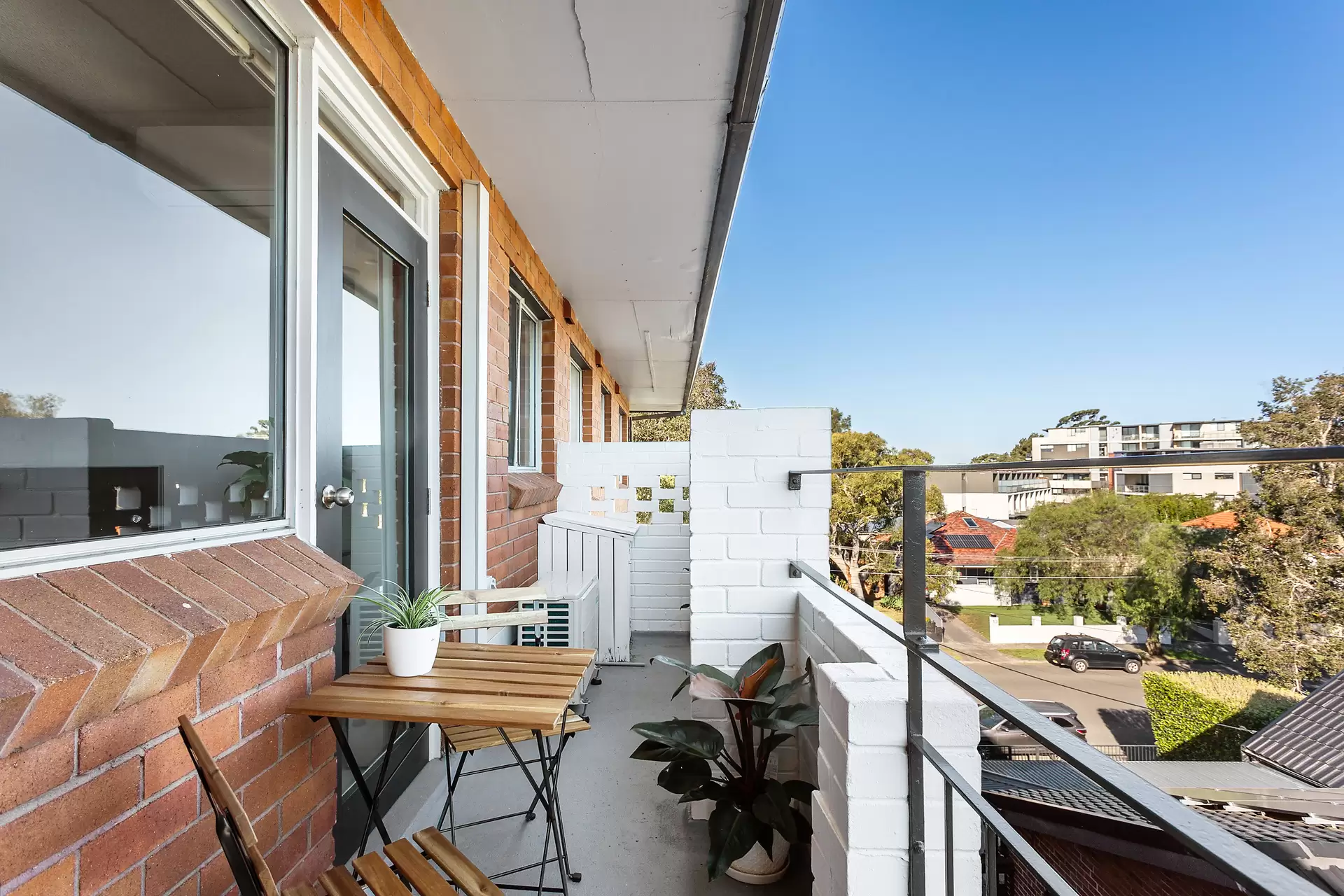 8/24 Chelmsford Avenue, Botany For Sale by Sydney Sotheby's International Realty - image 2