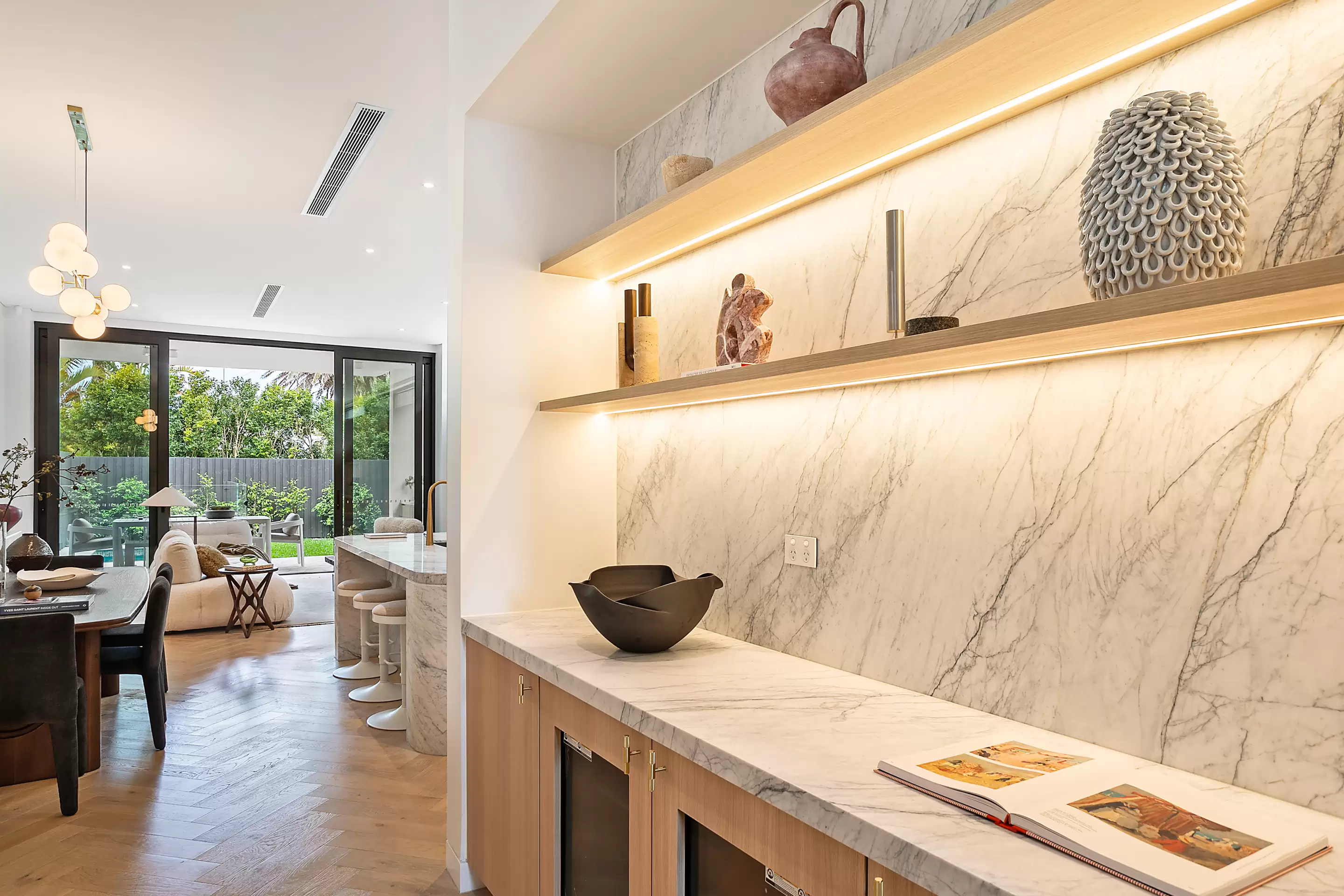 2 Andrew Street, Clovelly Auction by Sydney Sotheby's International Realty - image 10