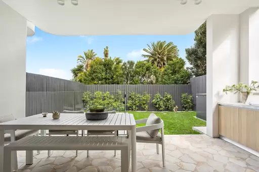 2 Andrew Street, Clovelly Auction by Sydney Sotheby's International Realty